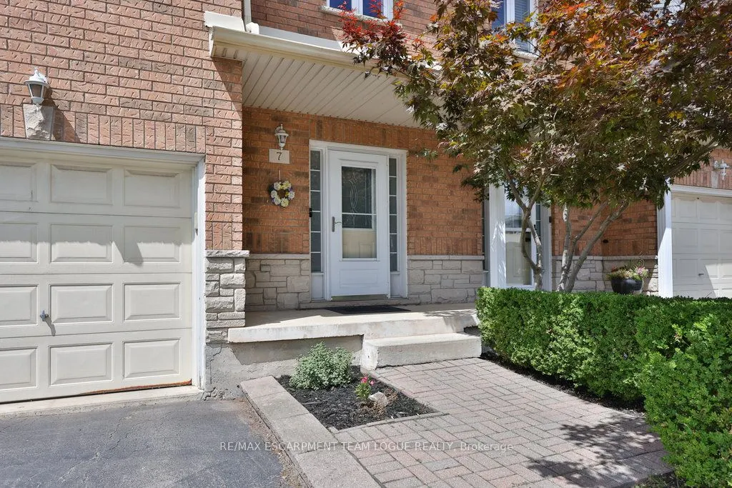 2229 WALKERS Line, #7