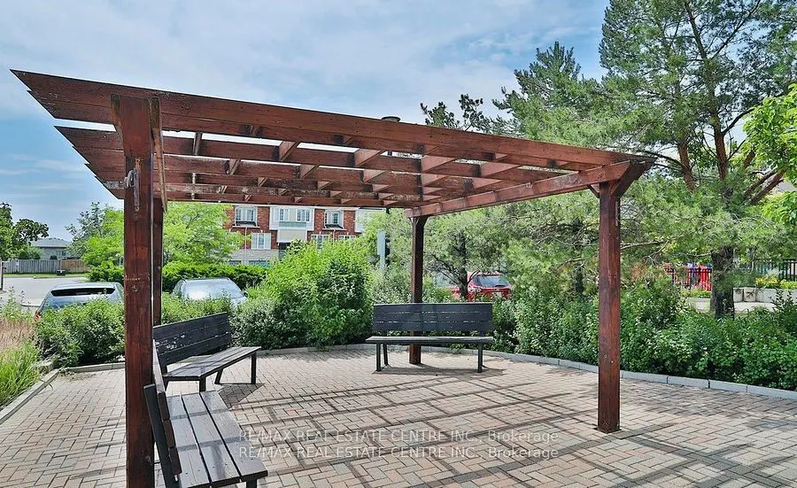 1359 Rathburn Road E, #1901