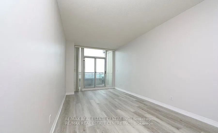 1359 Rathburn Road E, #1901