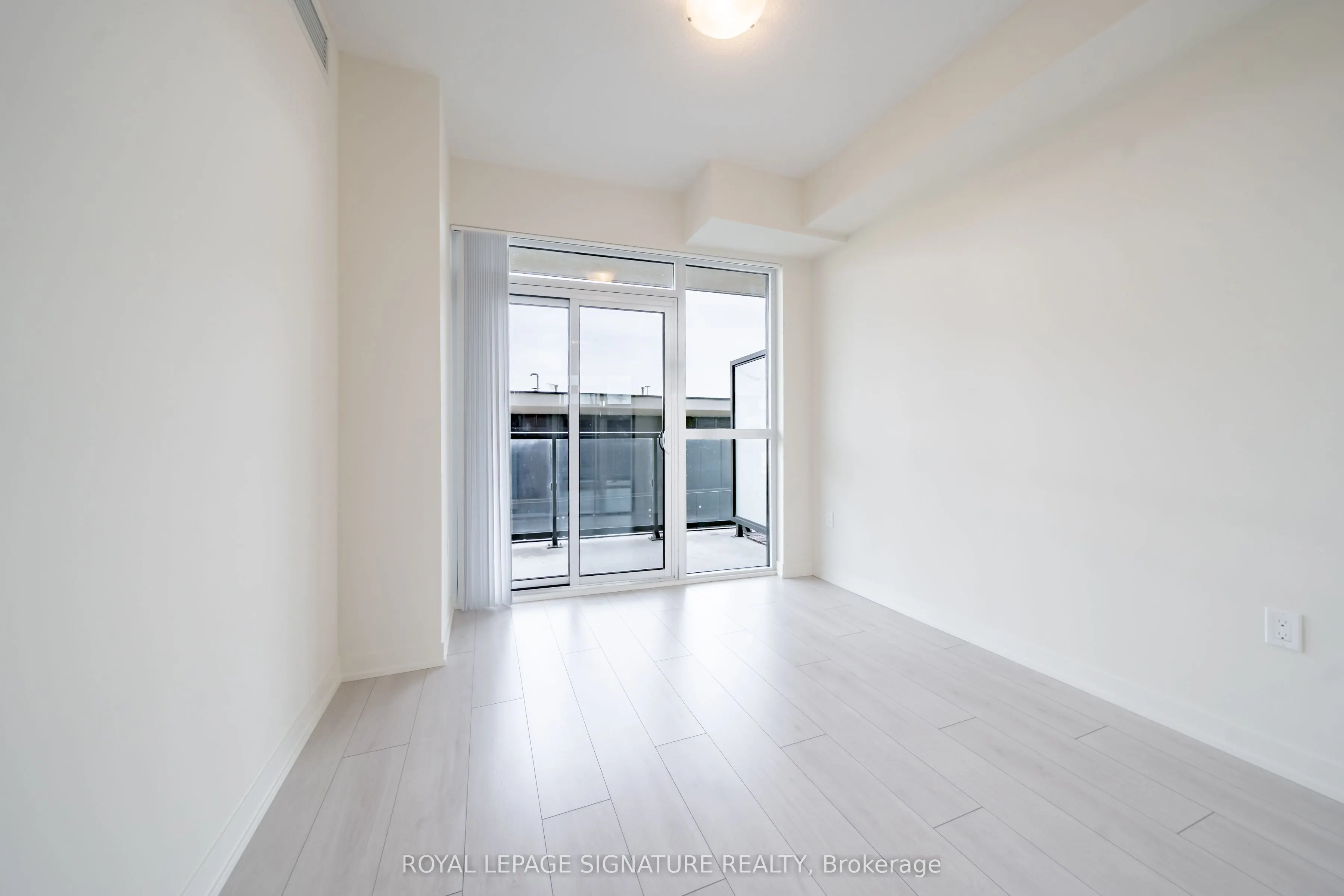38 Annie Craig Drive, #2208