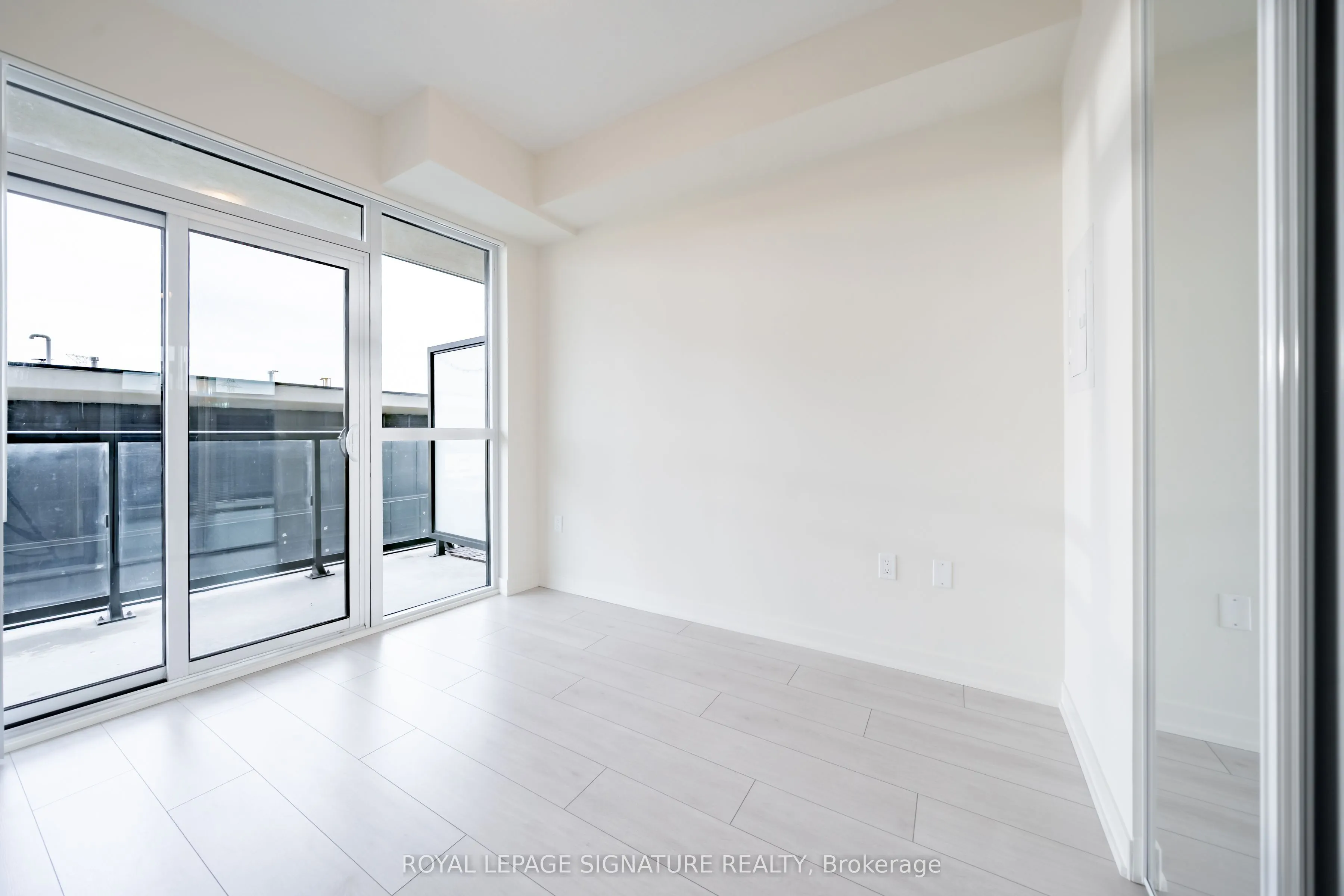 38 Annie Craig Drive, #2208