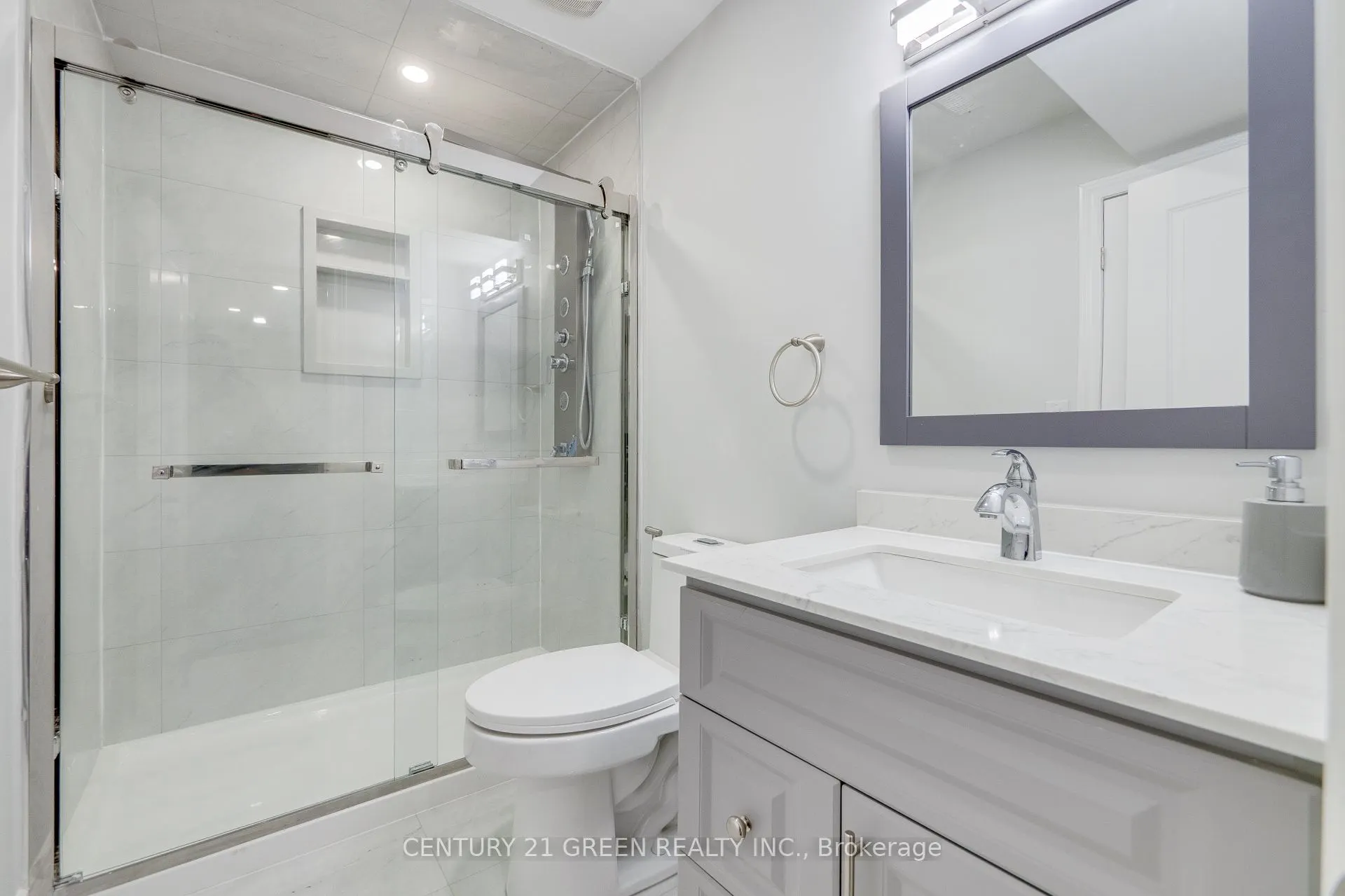 3873 Brinwood Gate