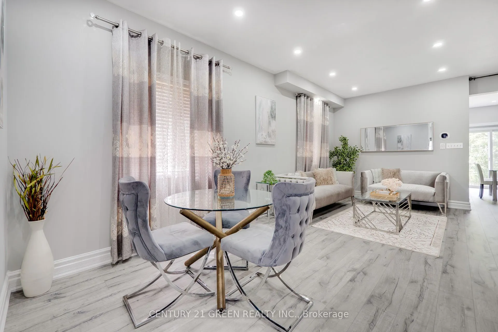 3873 Brinwood Gate