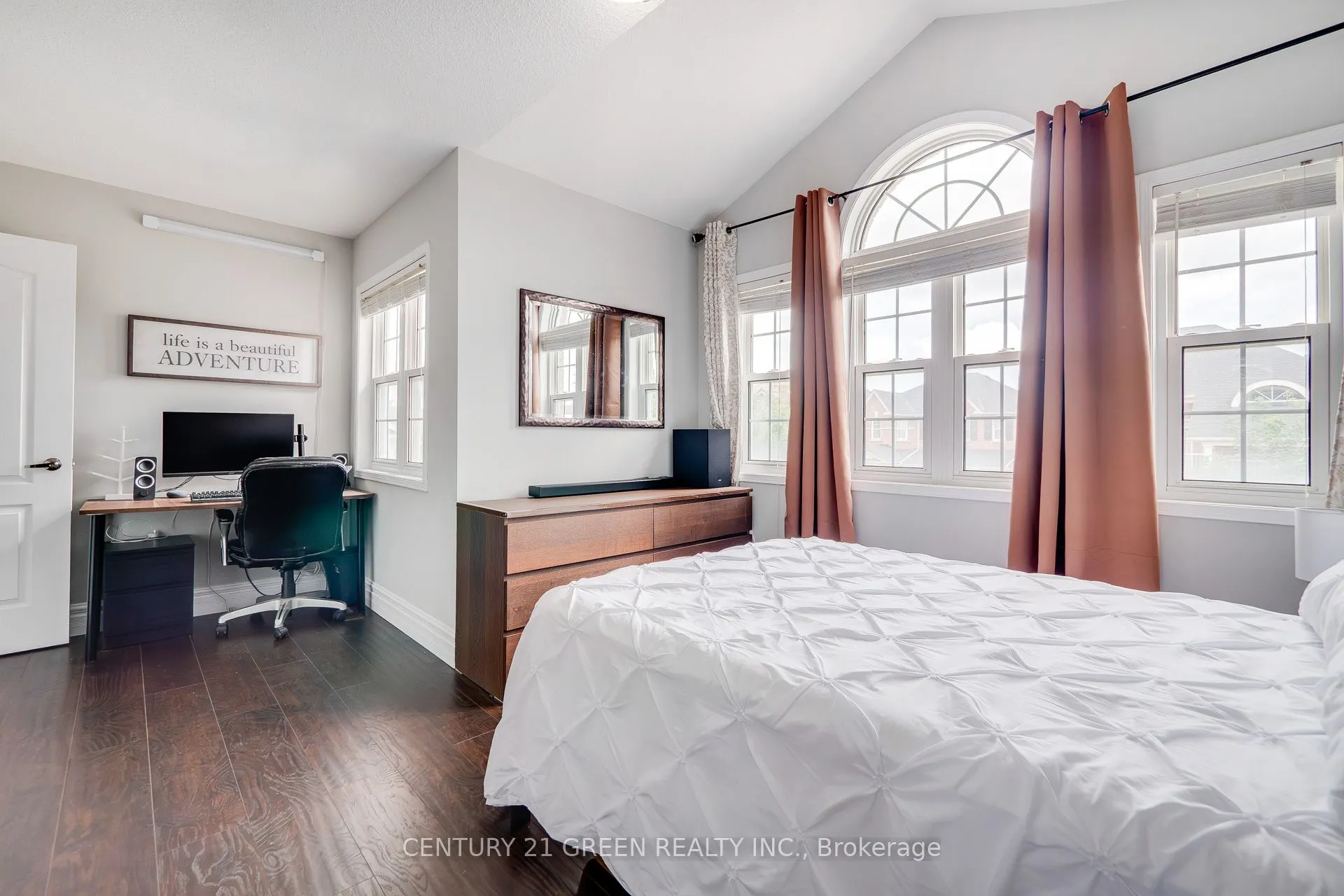 3873 Brinwood Gate