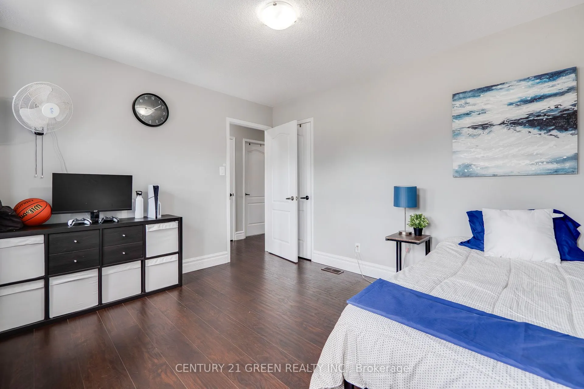 3873 Brinwood Gate