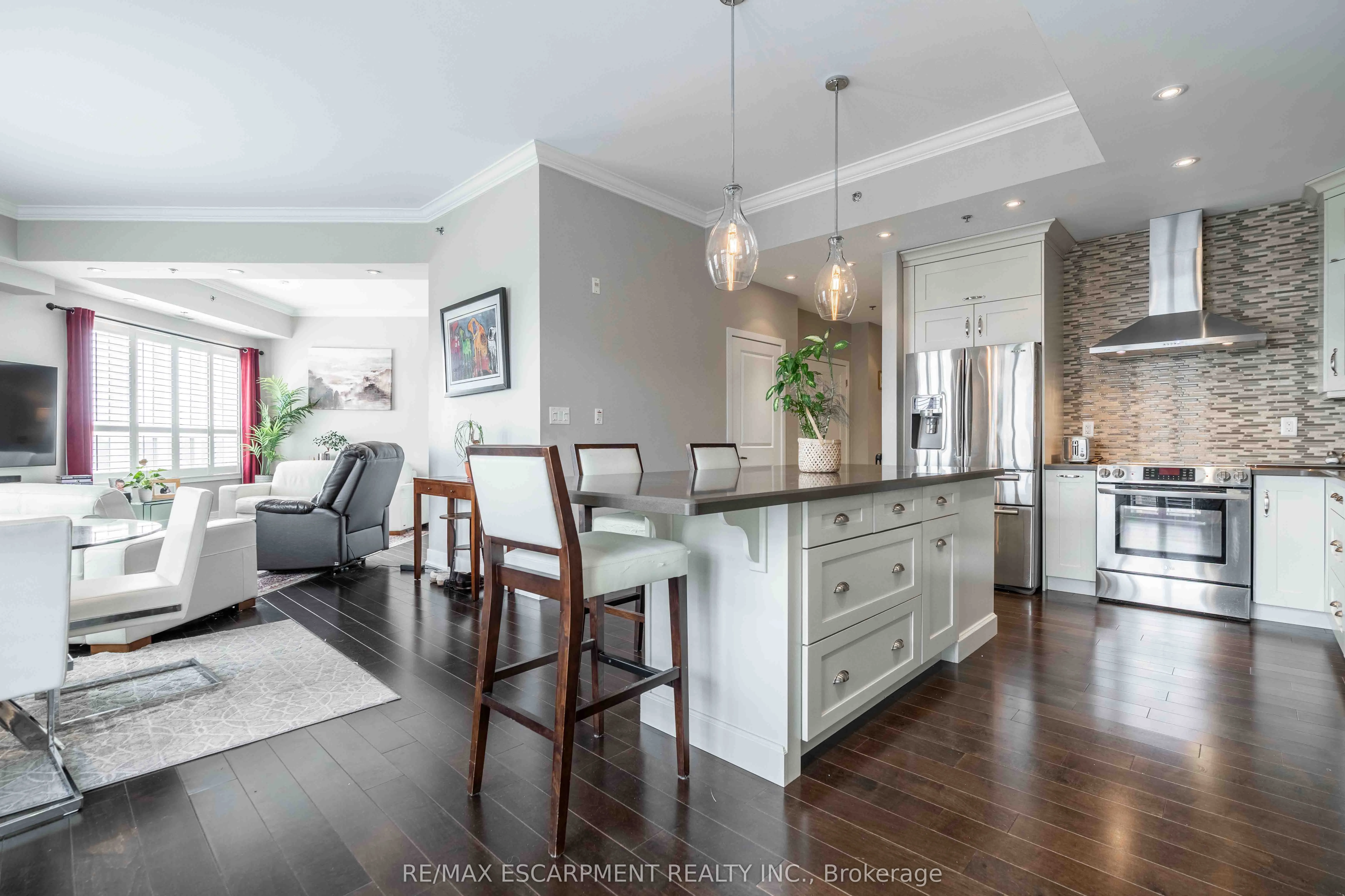 5317 Upper Middle Road, #422