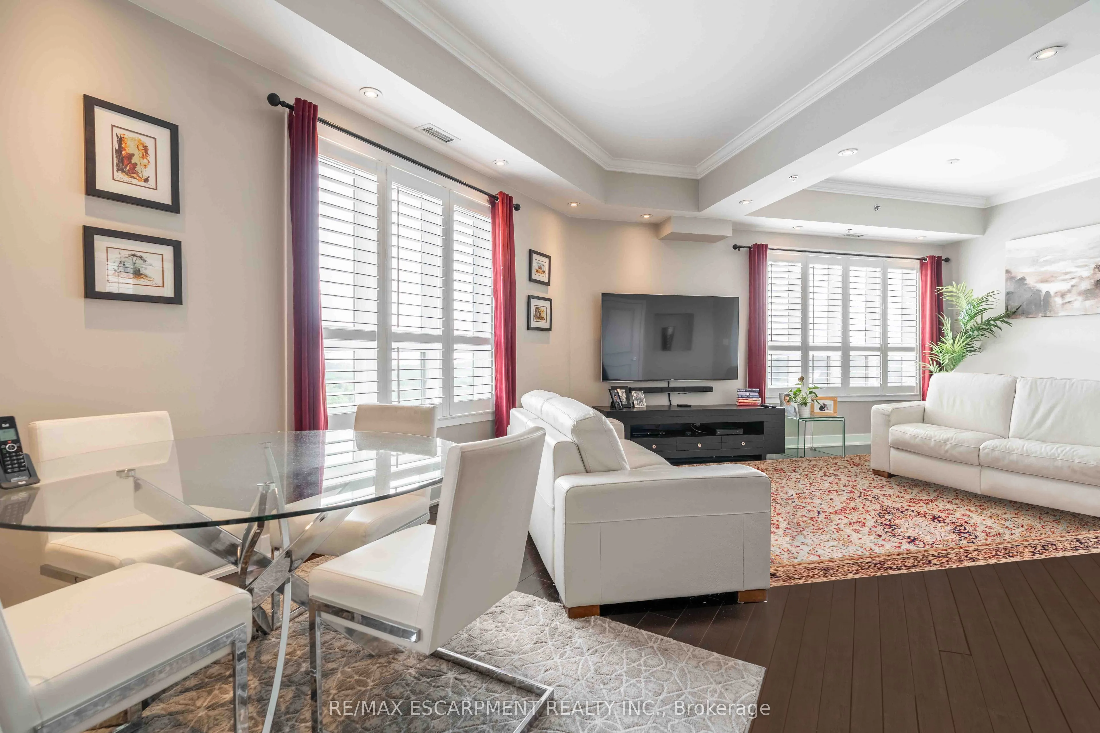 5317 Upper Middle Road, #422