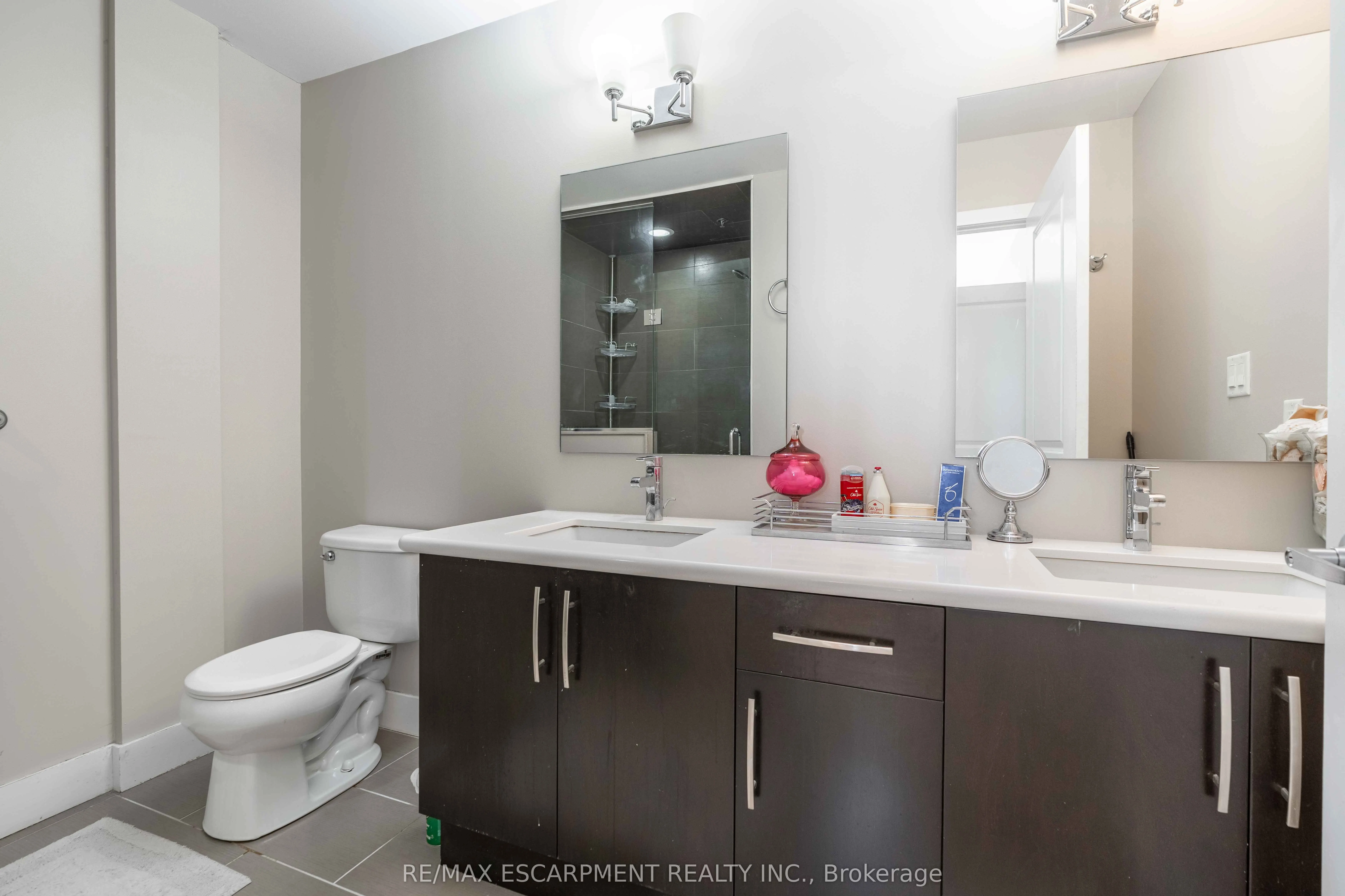 5317 Upper Middle Road, #422