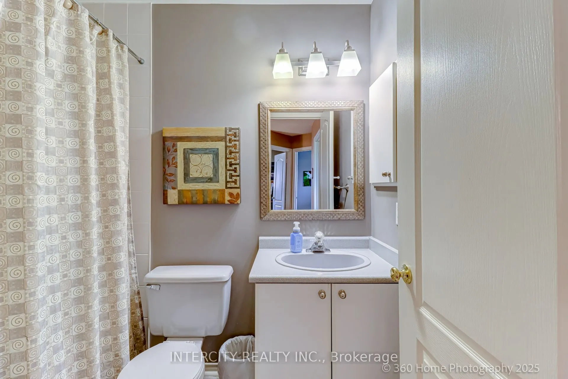 539 Langport Court