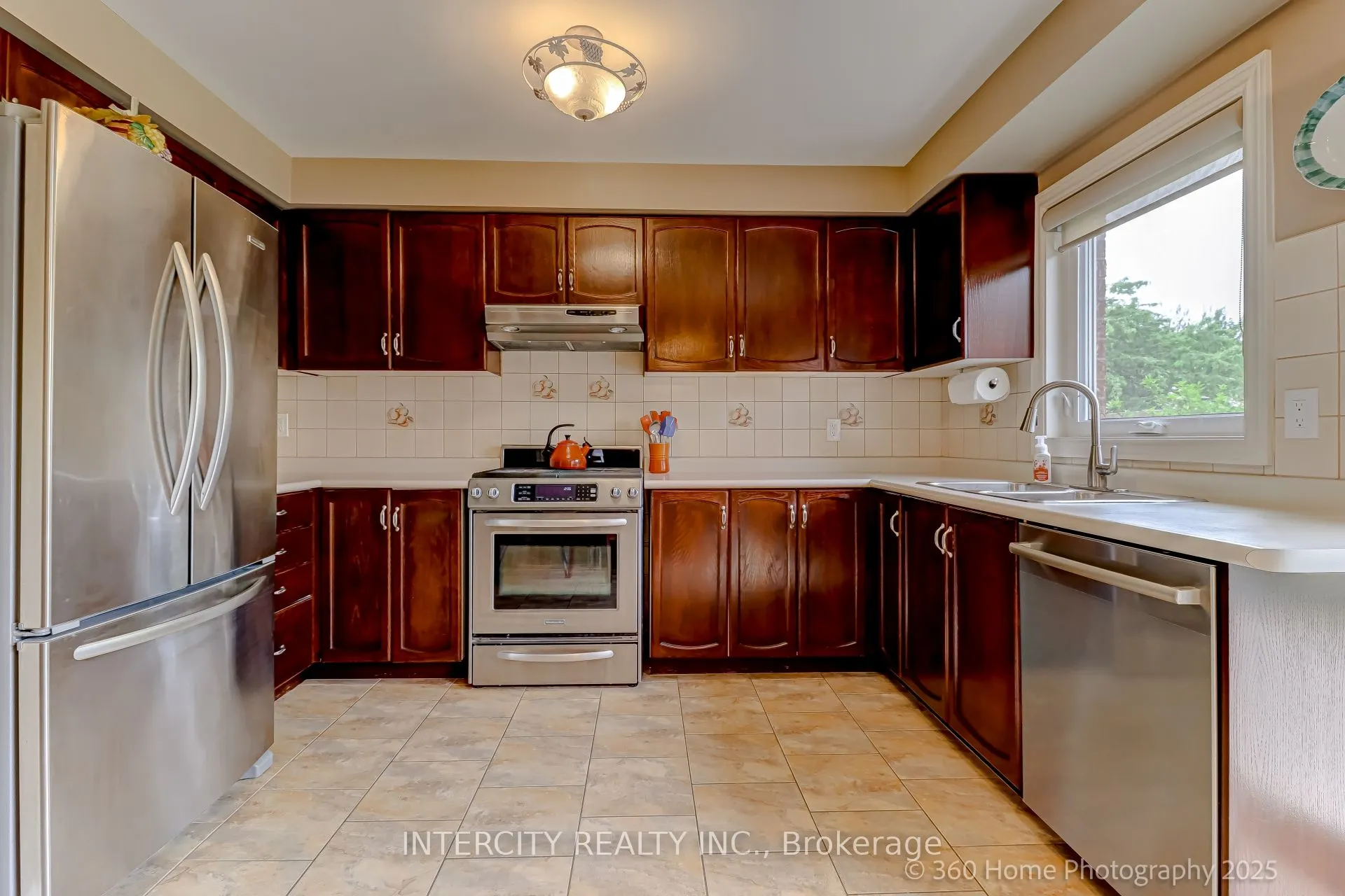 539 Langport Court