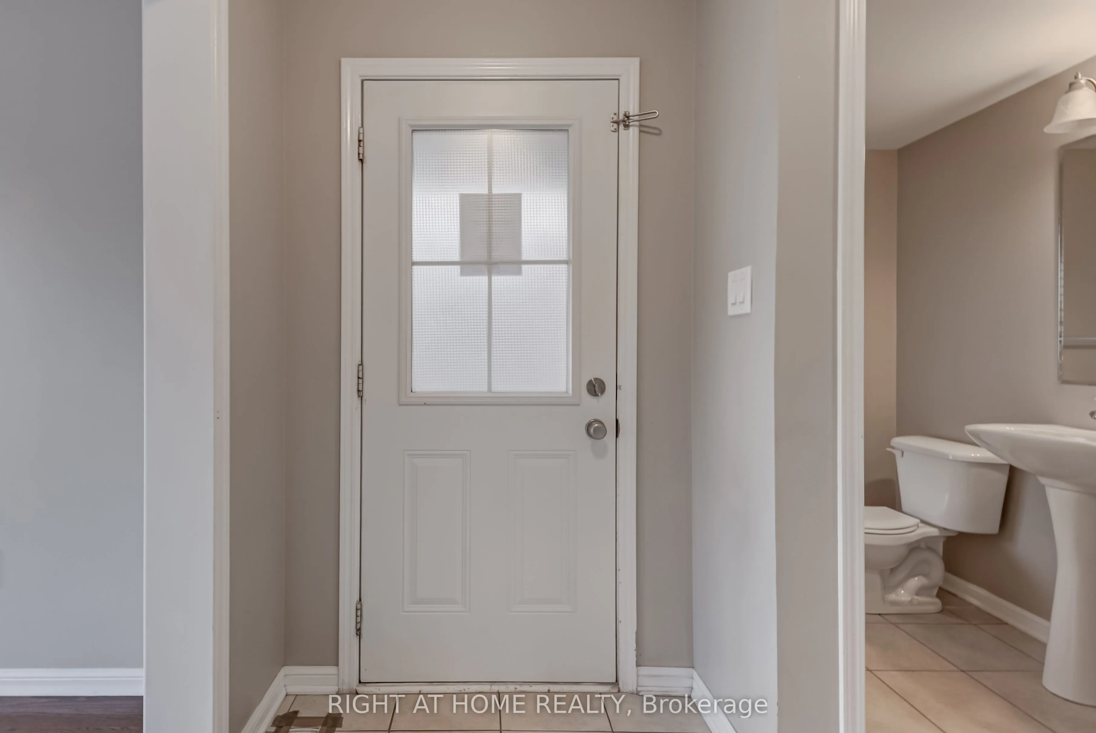 38 Aylesbury Drive
