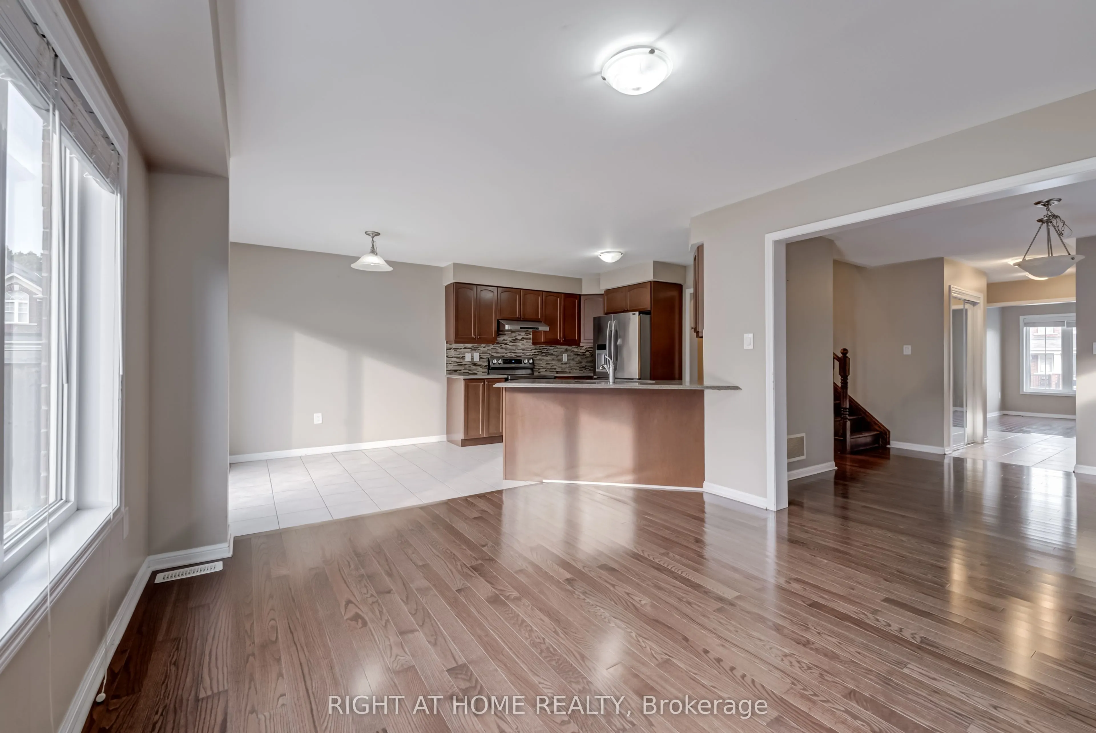 38 Aylesbury Drive