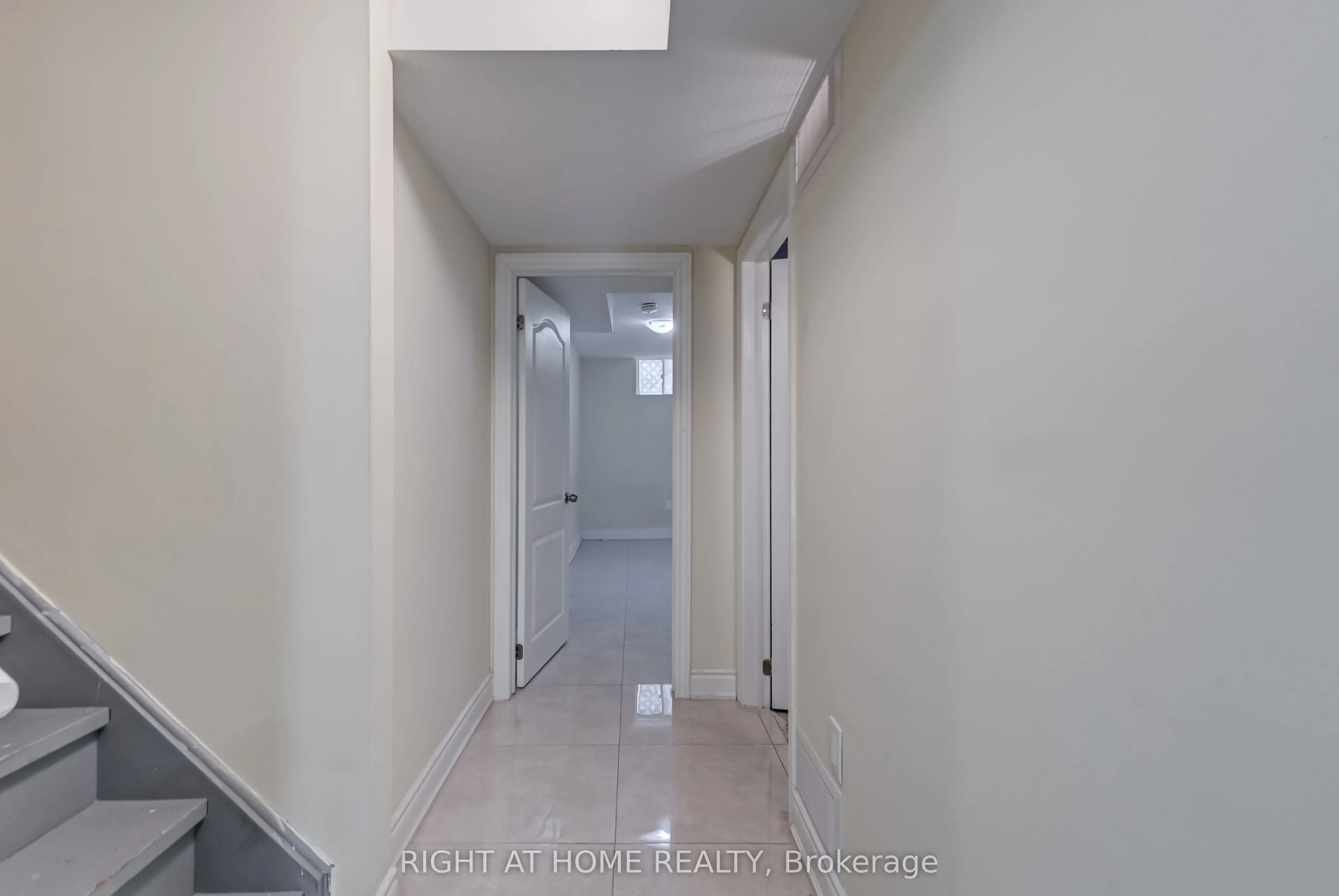 38 Aylesbury Drive