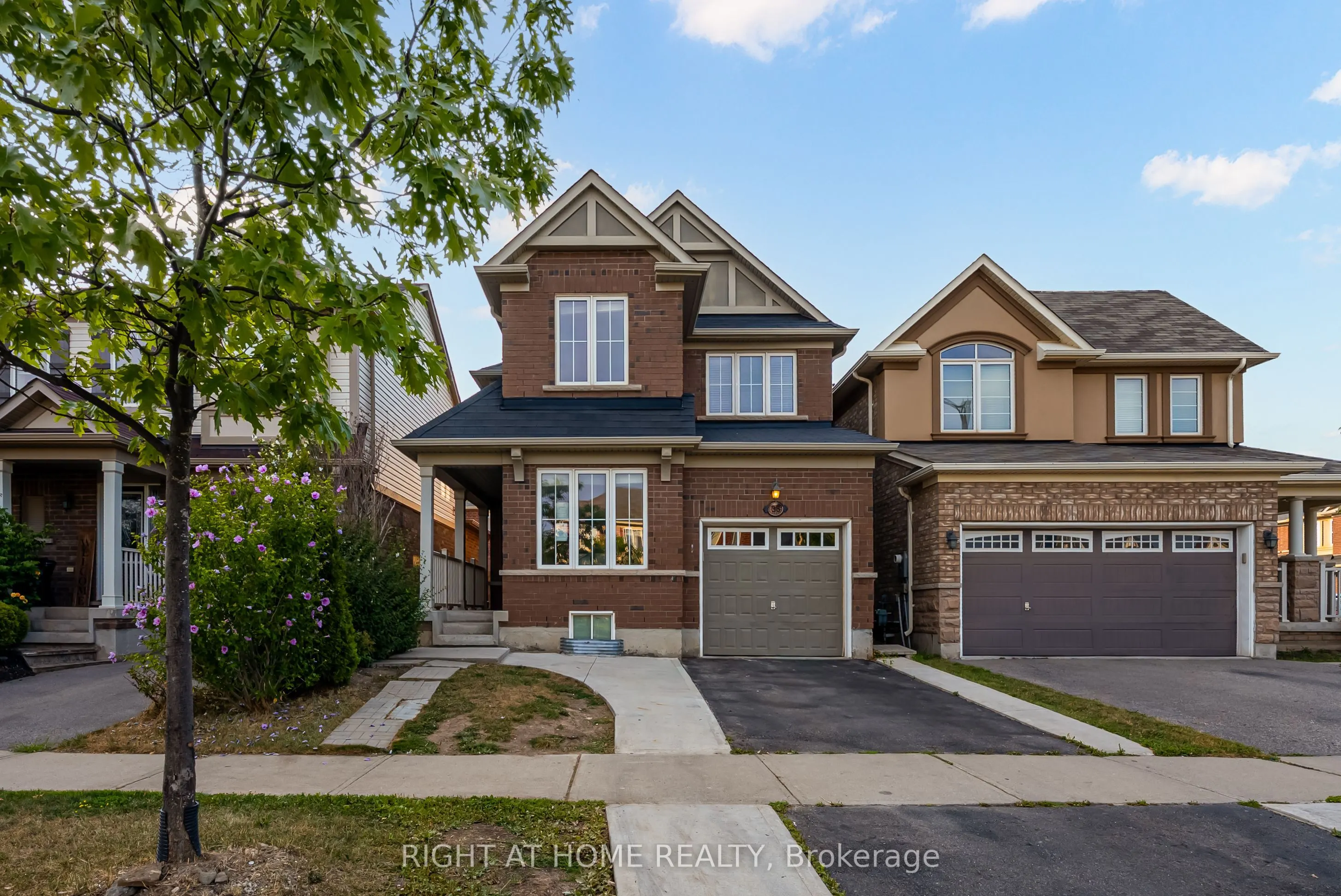 38 Aylesbury Drive
