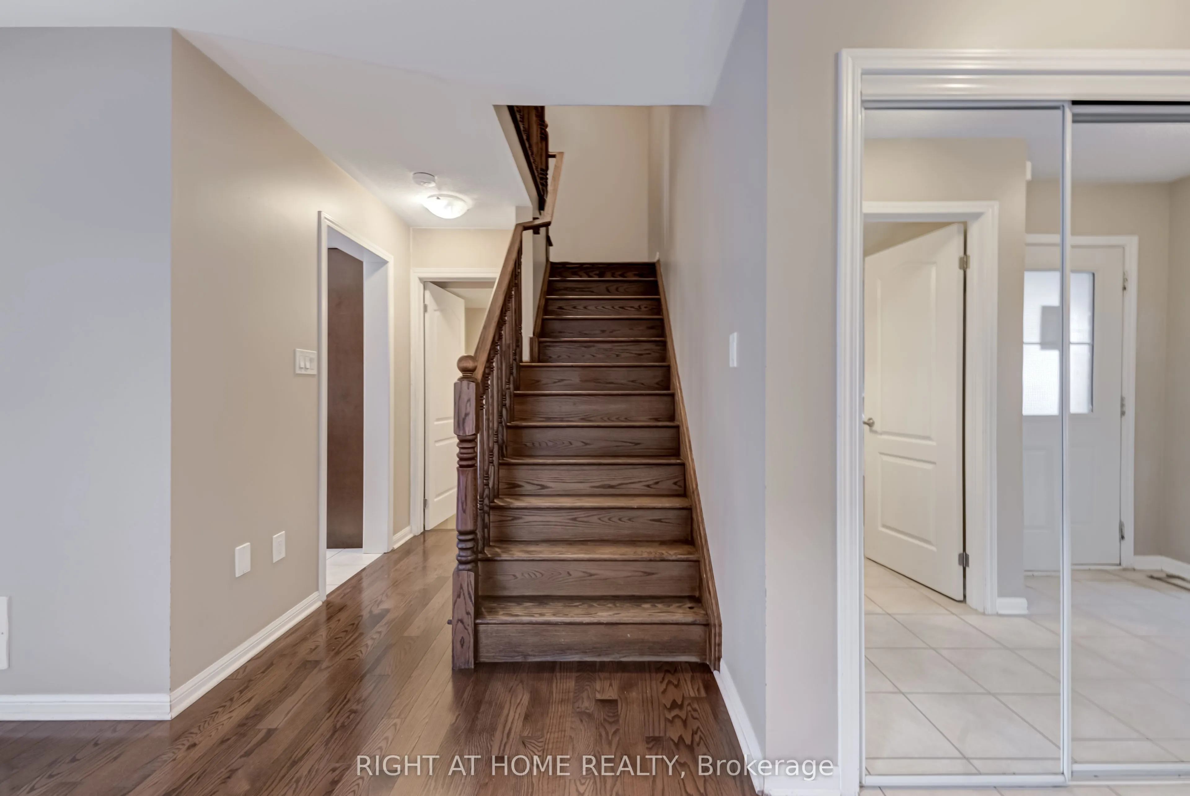 38 Aylesbury Drive