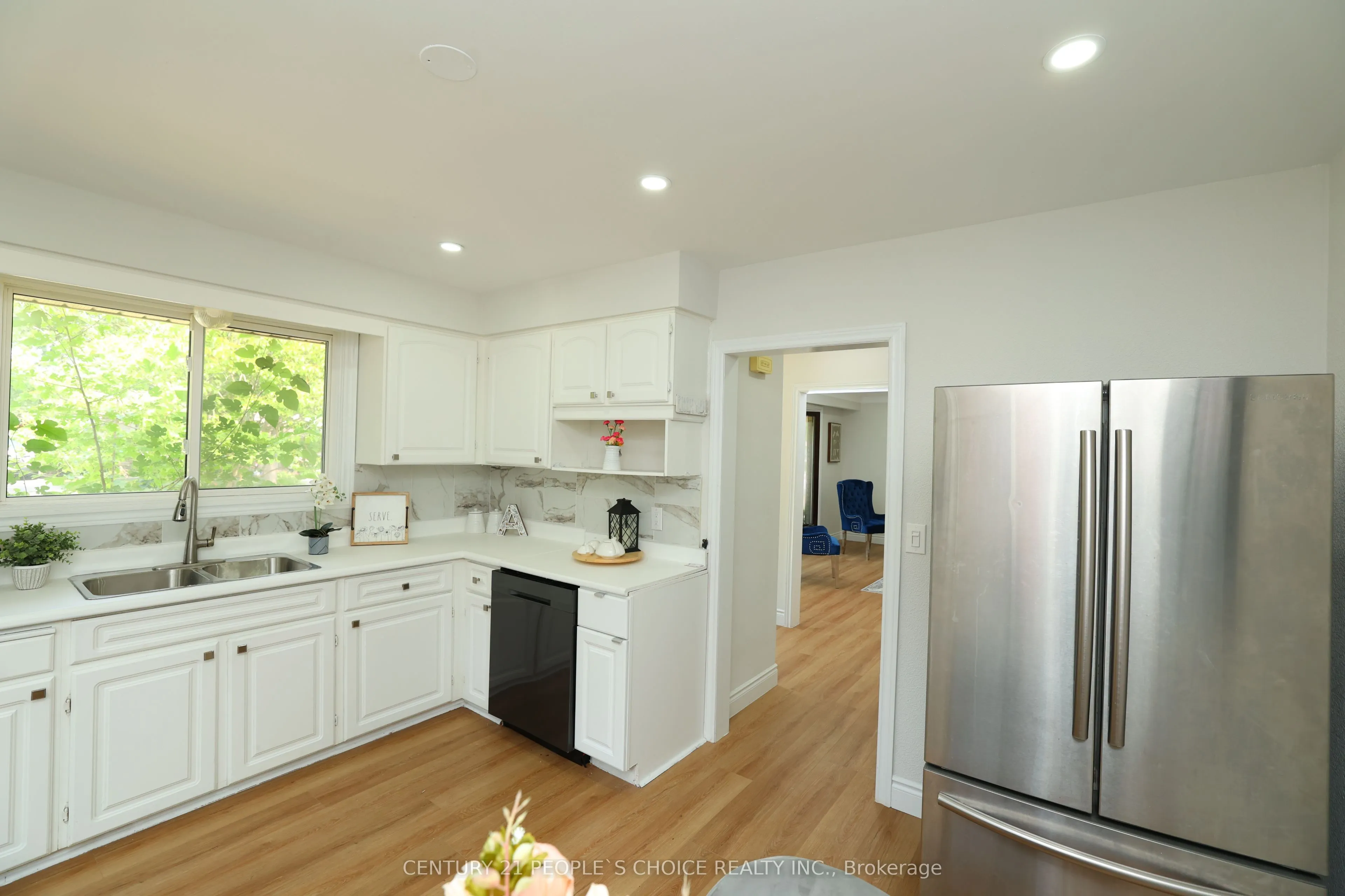 608 Thornwood Avenue