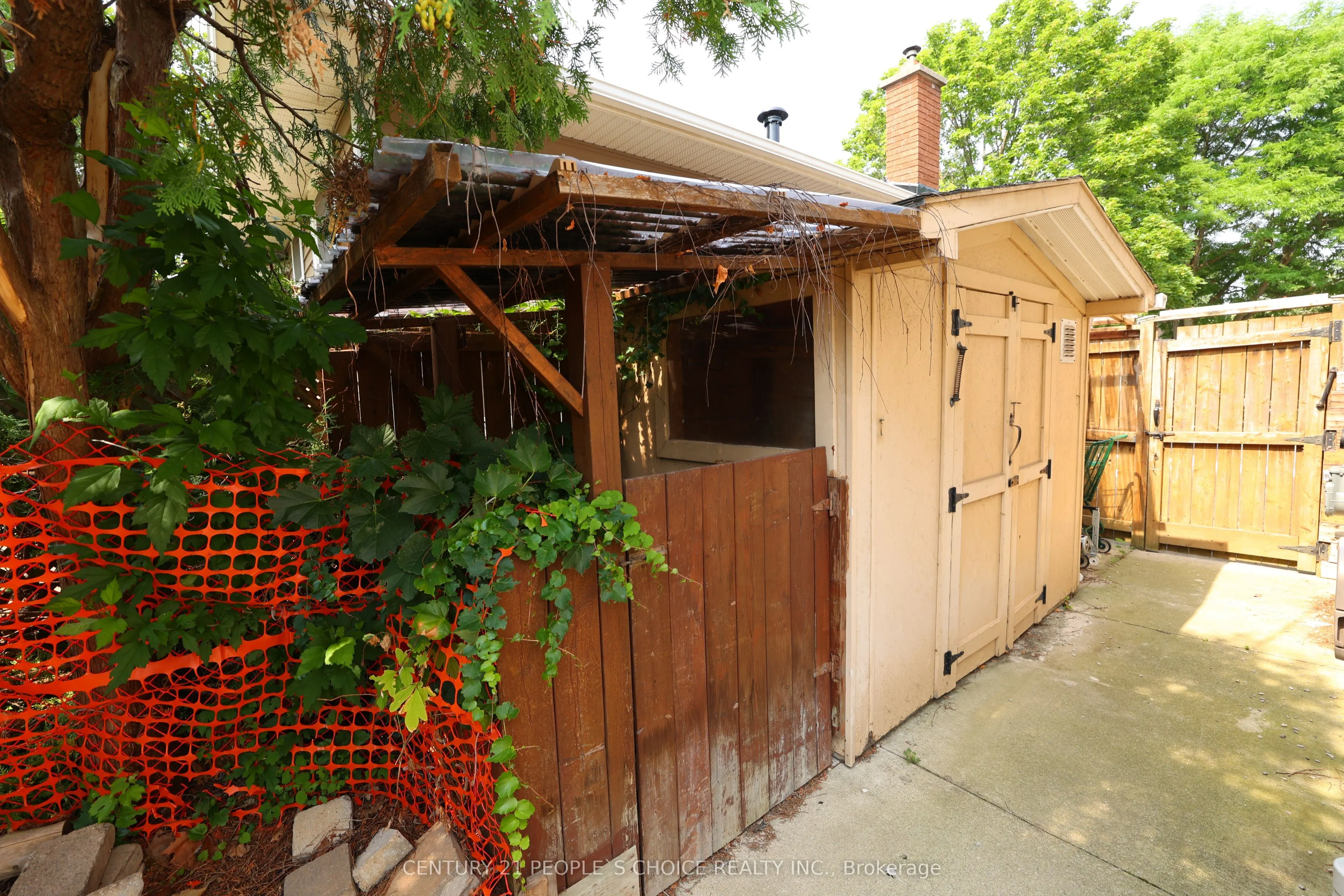 608 Thornwood Avenue