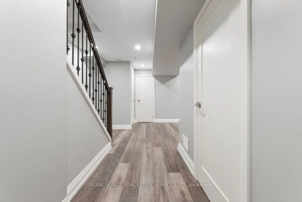143 Speyside Drive
