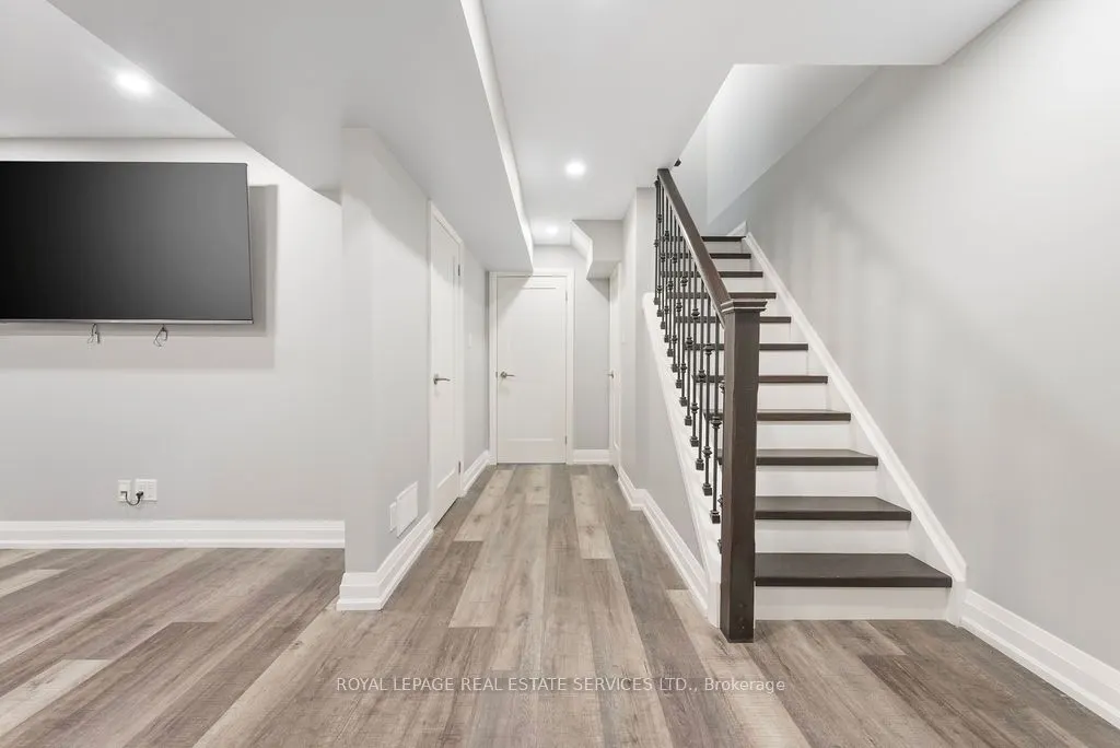 143 Speyside Drive