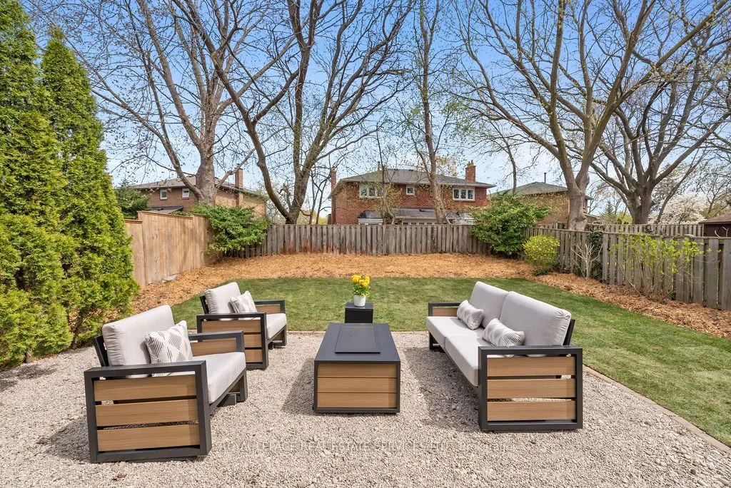 143 Speyside Drive