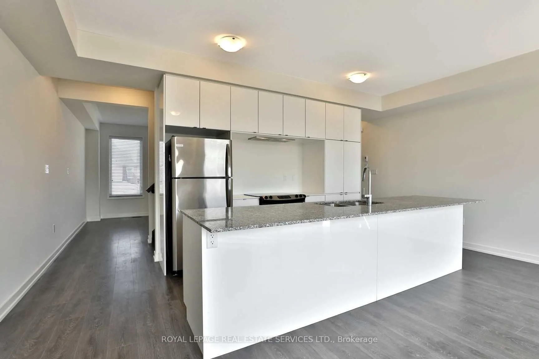 3191 Ernest Appelbe Boulevard