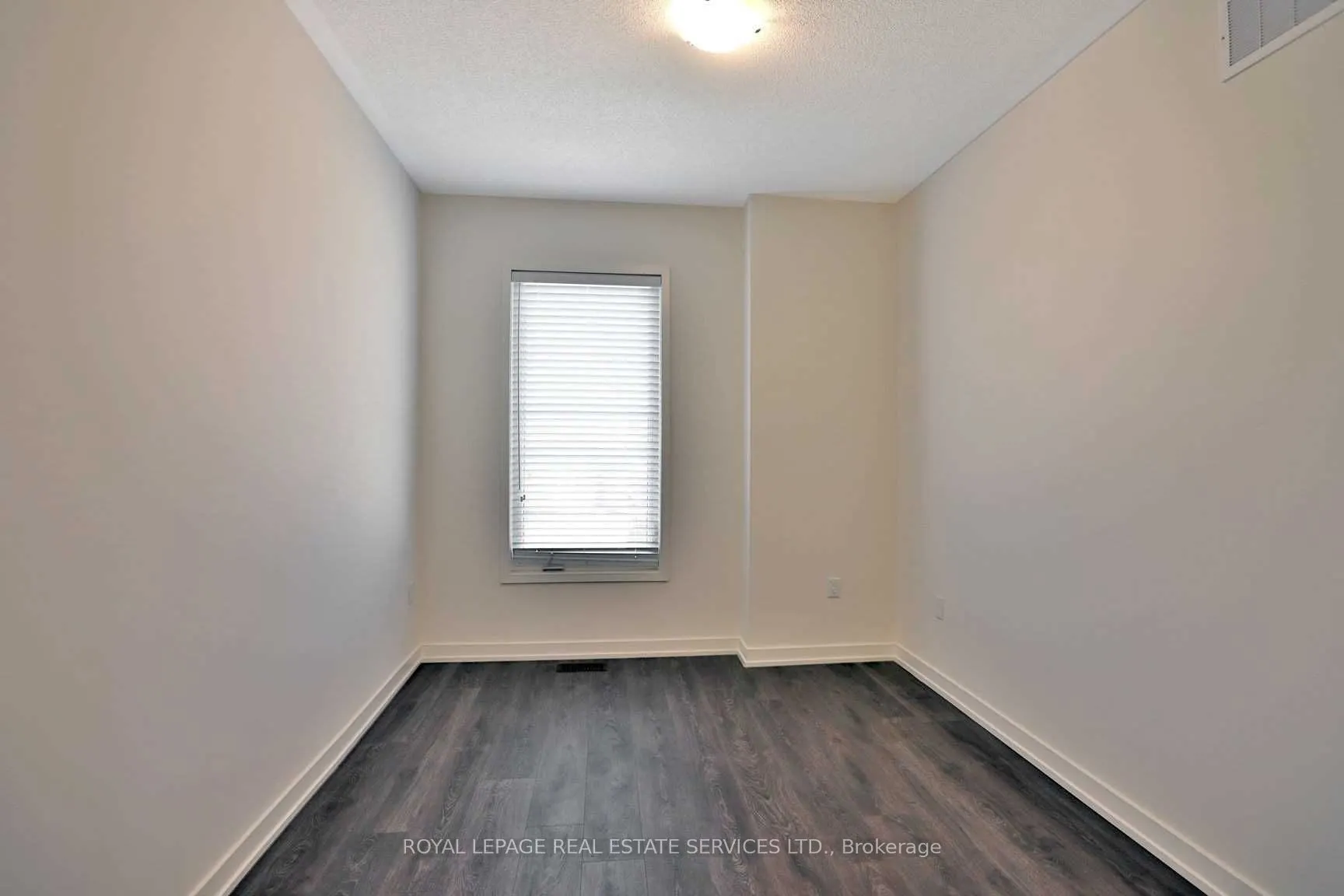 3191 Ernest Appelbe Boulevard