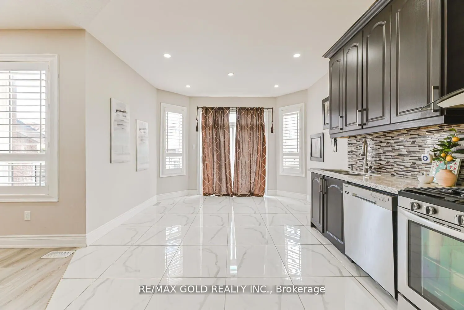 21 Sunnyvale Gate
