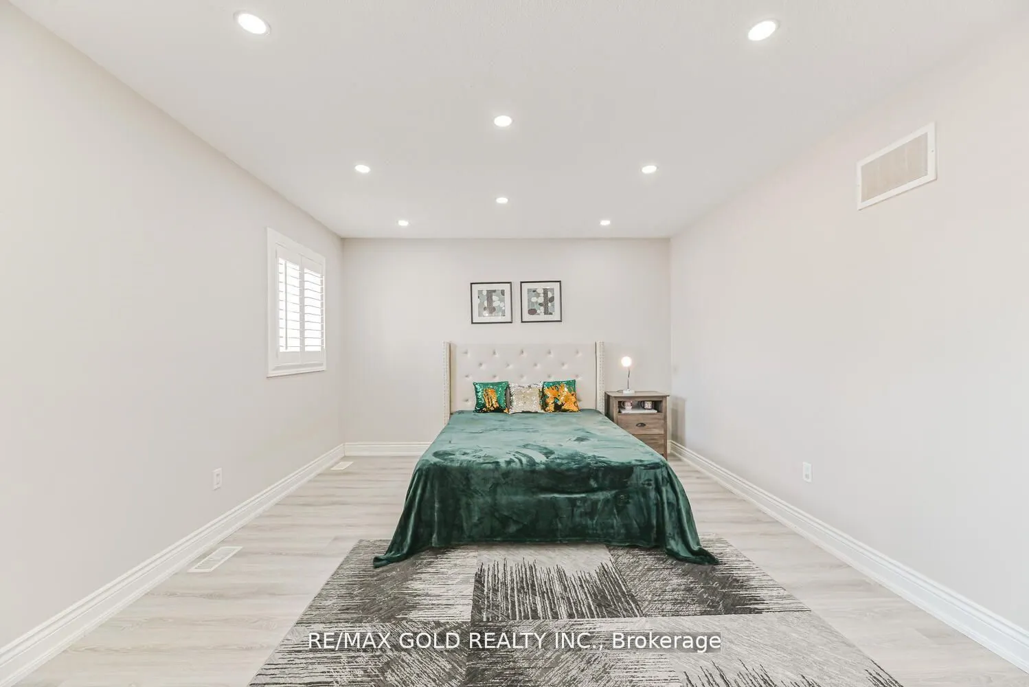 21 Sunnyvale Gate