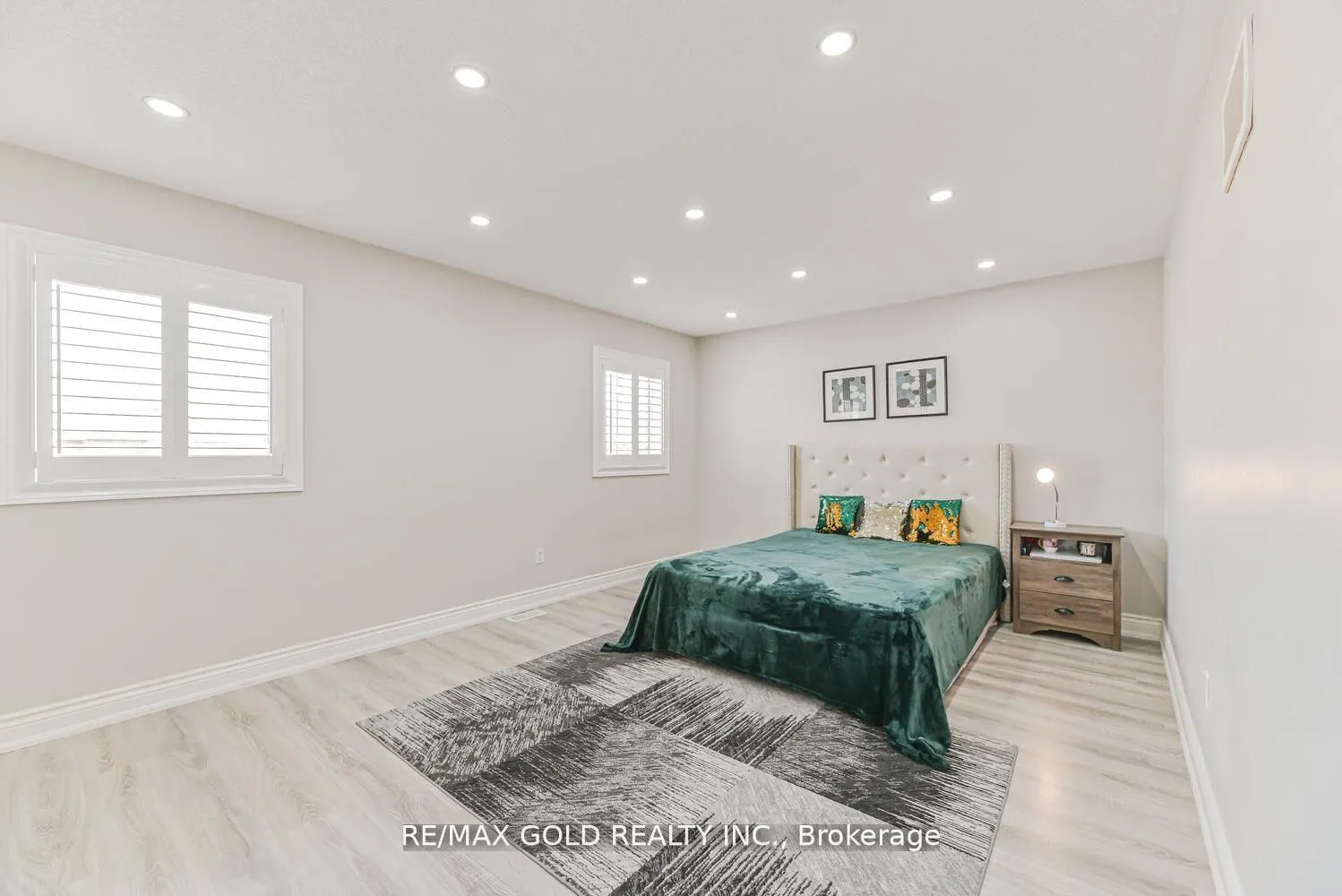 21 Sunnyvale Gate