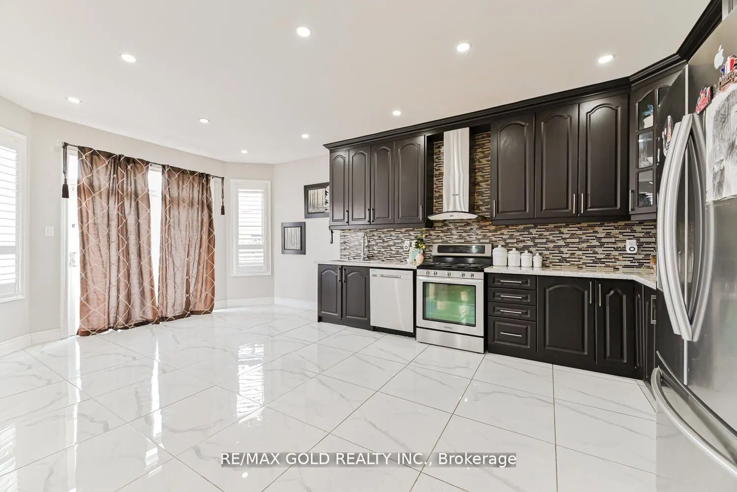 21 Sunnyvale Gate