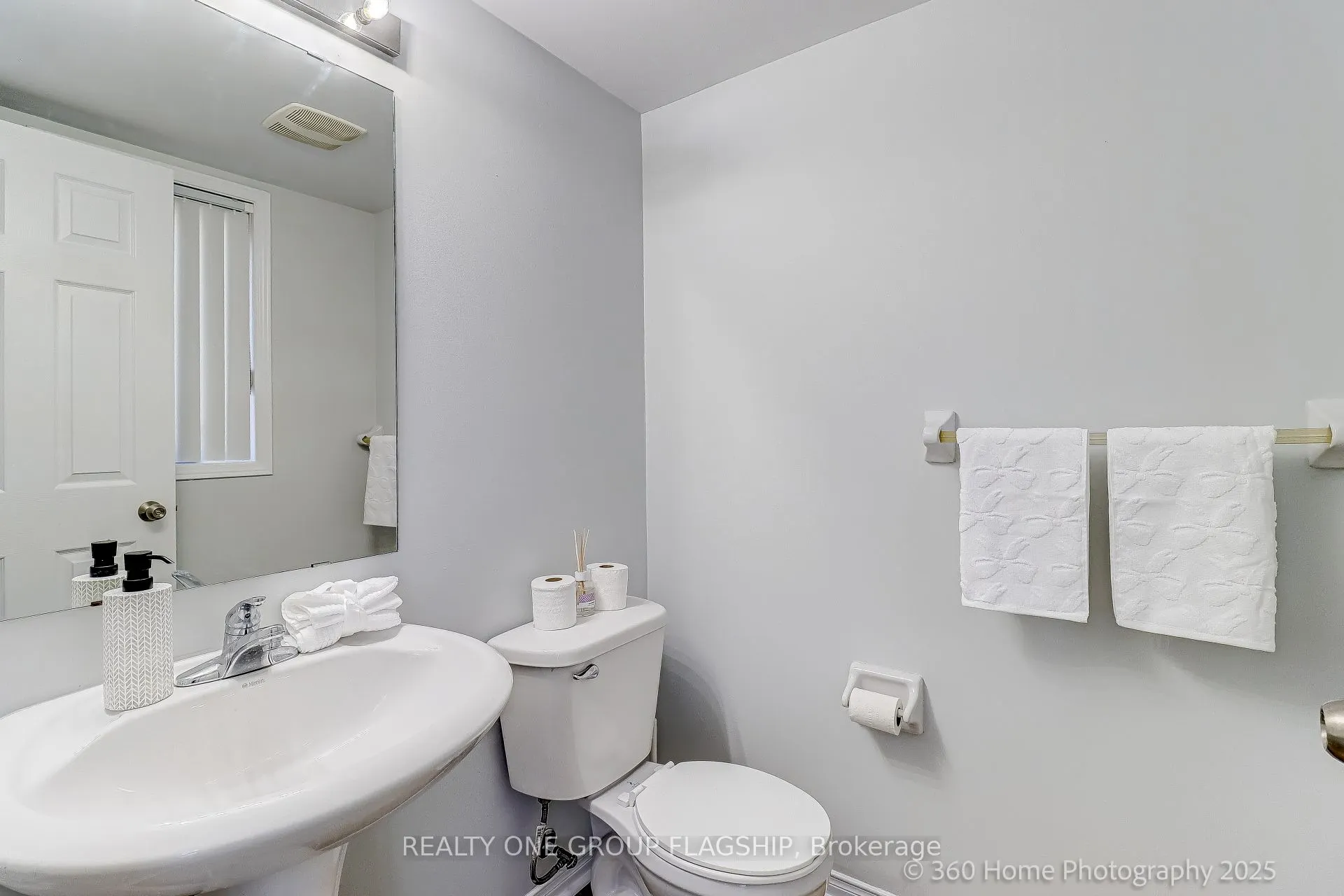 3050 Erin Centre Boulevard, #114