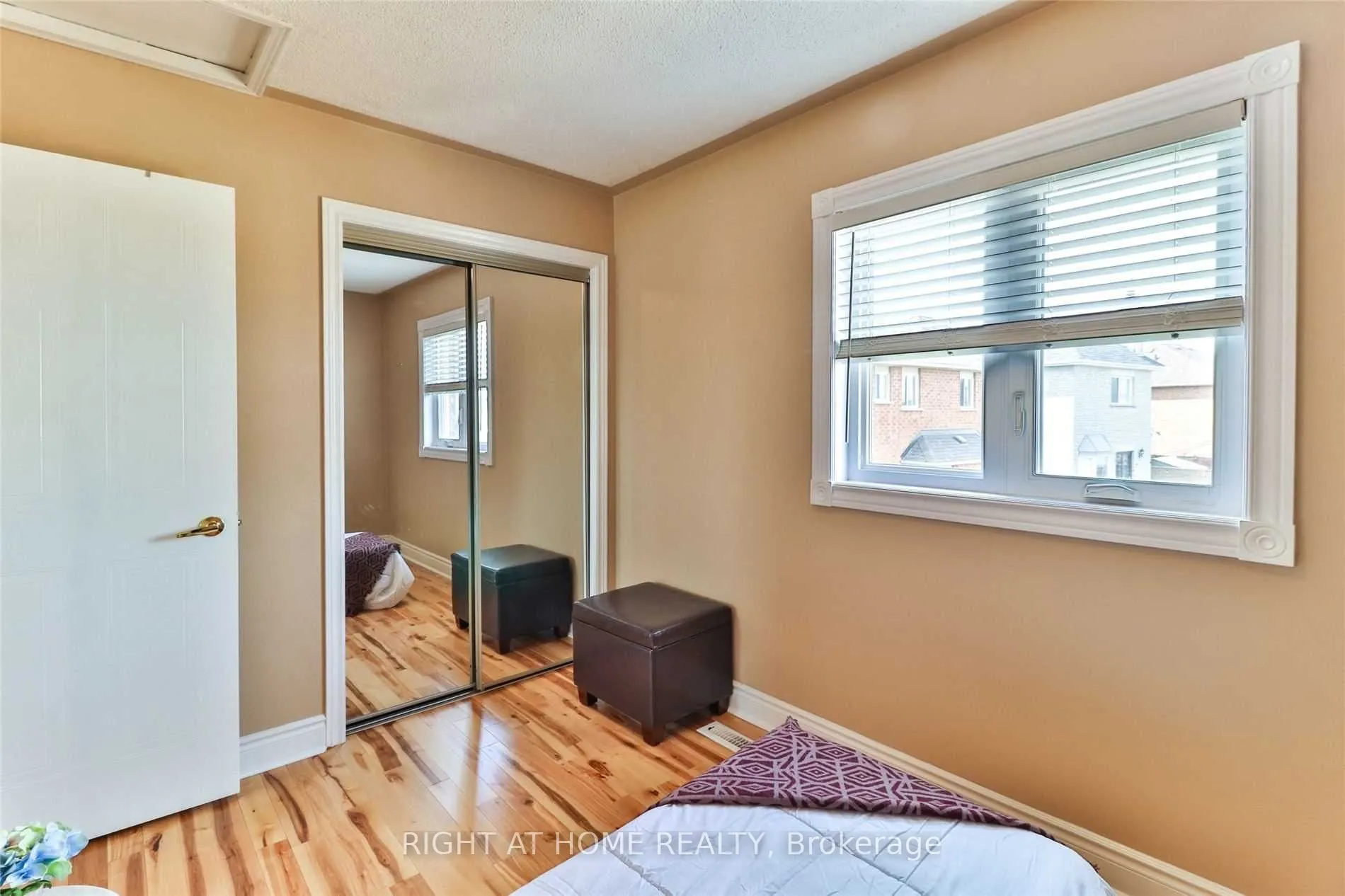 34 Drinkwater Road N