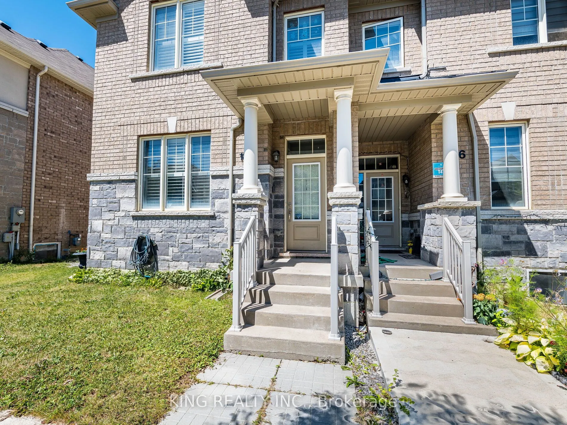 18 Ledger Point Crescent