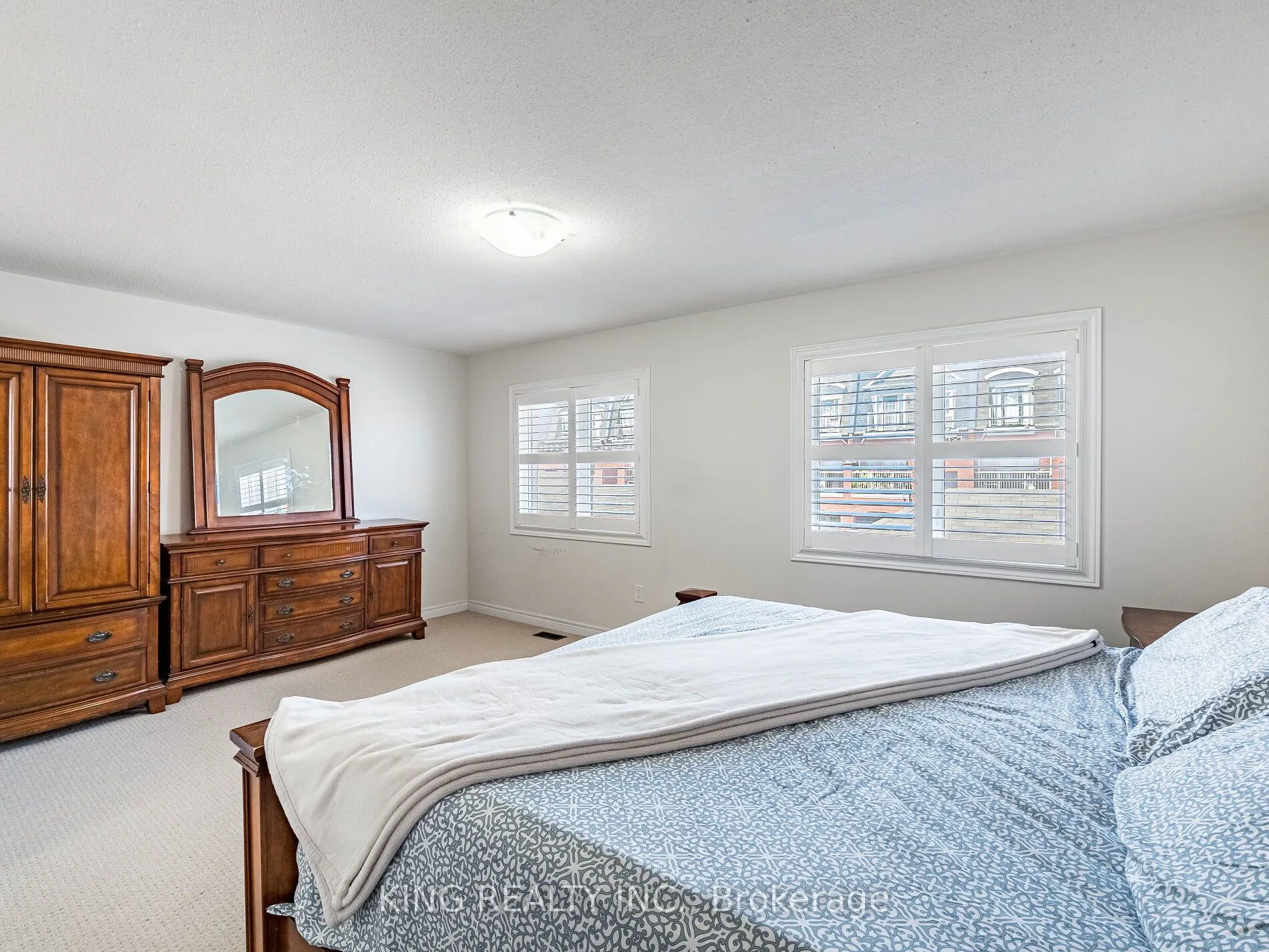 18 Ledger Point Crescent