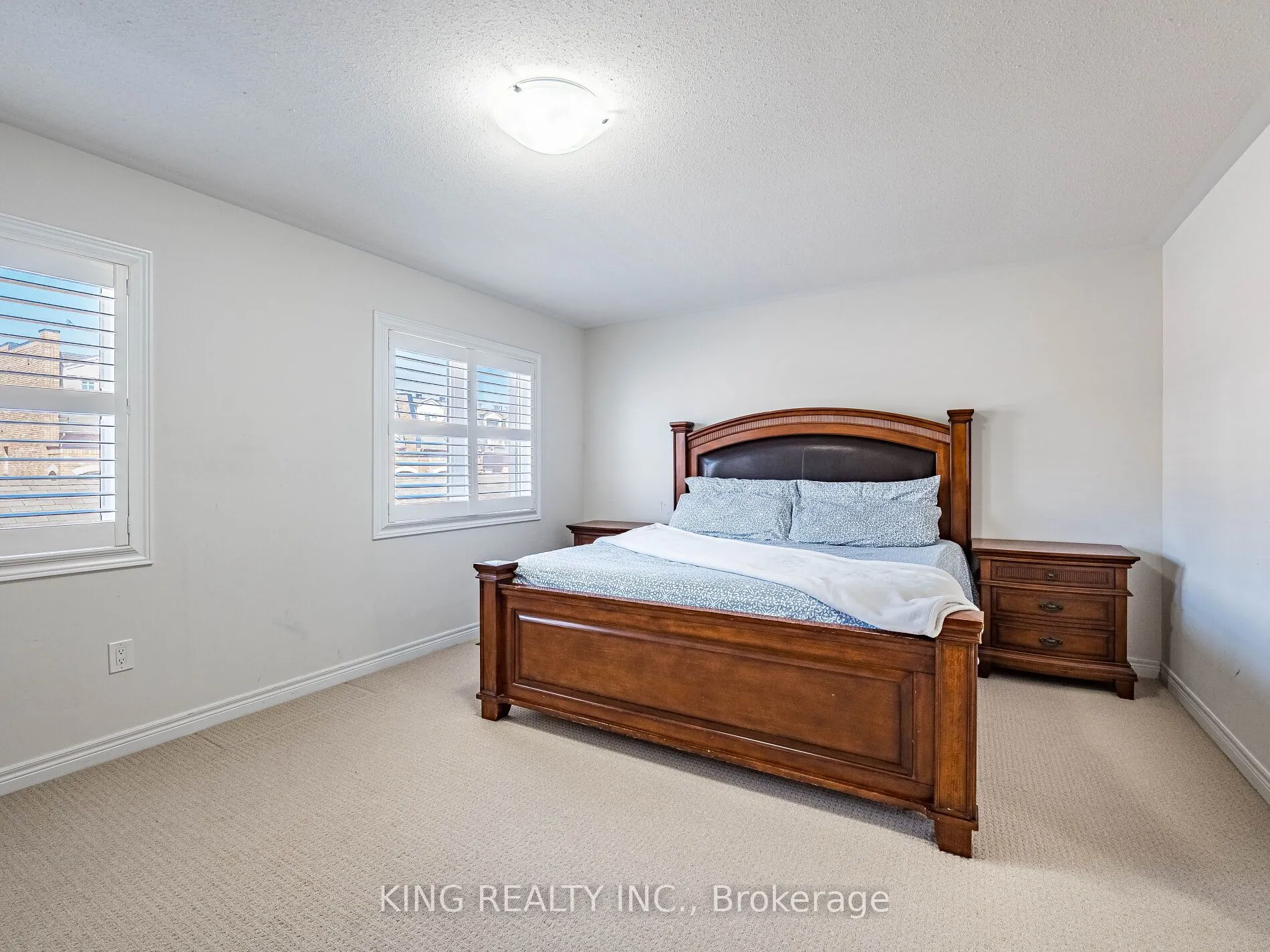18 Ledger Point Crescent