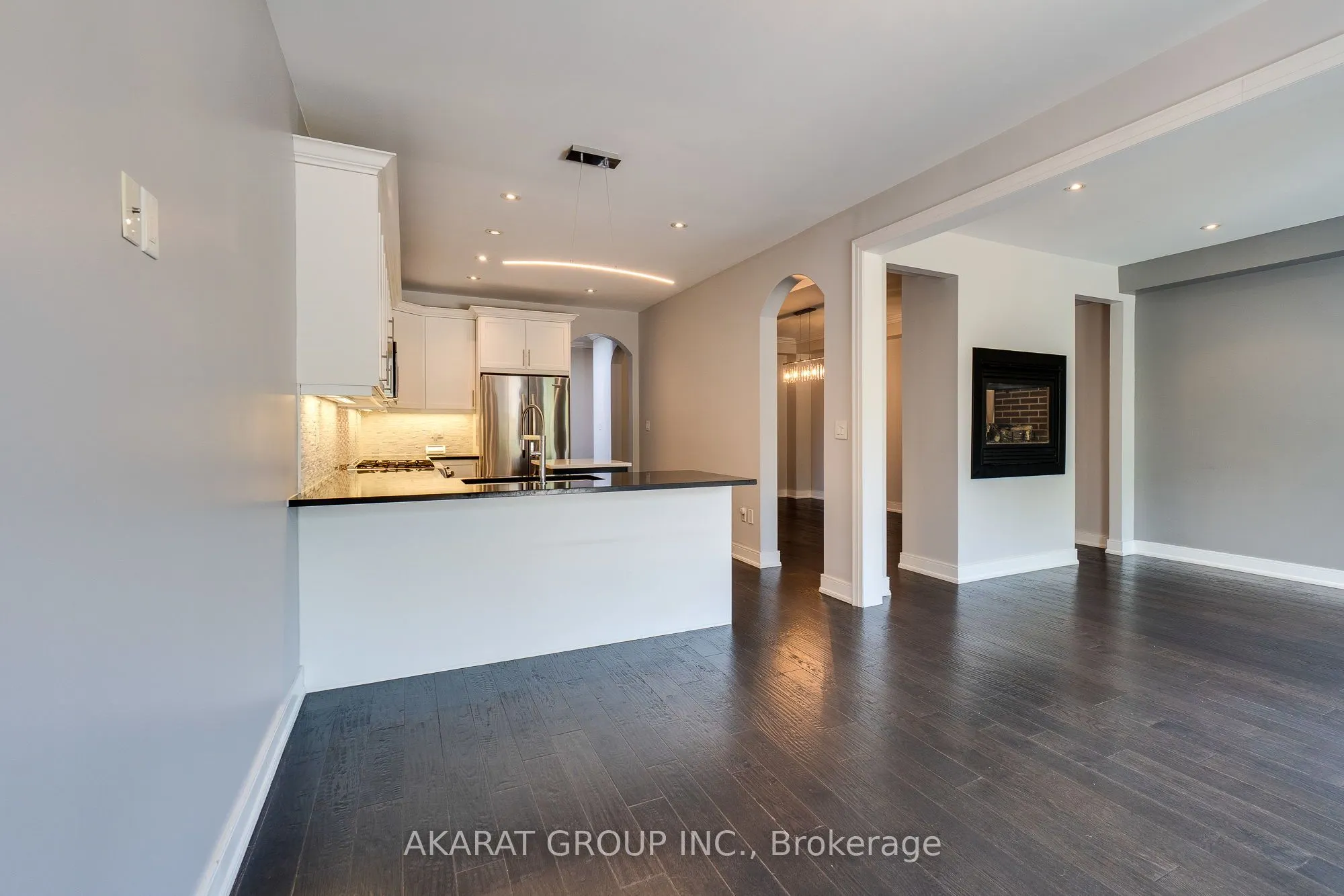 2449 Village Common