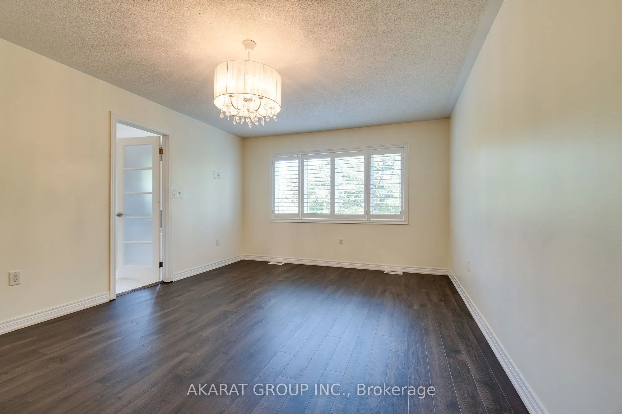 2449 Village Common