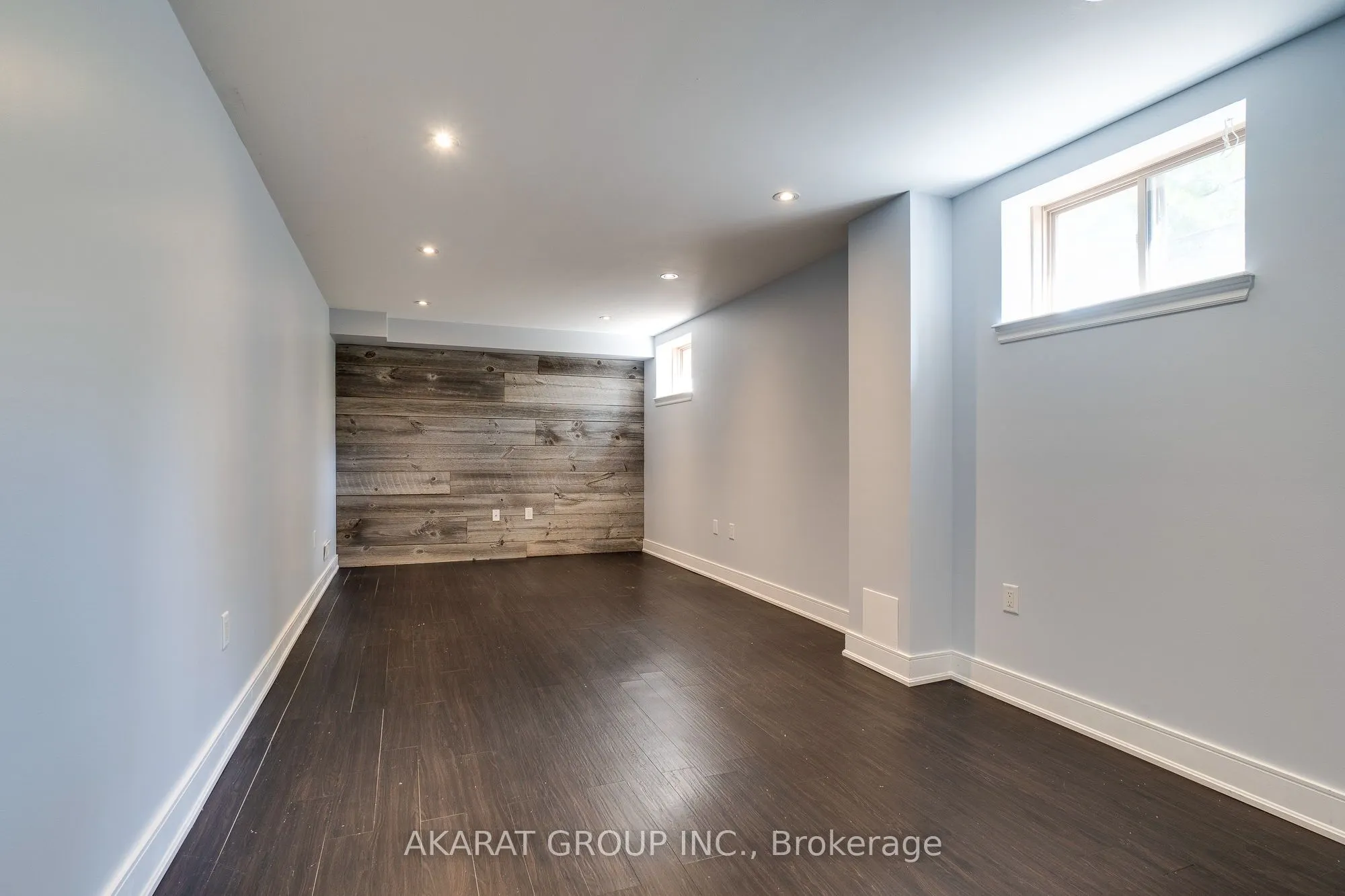 2449 Village Common