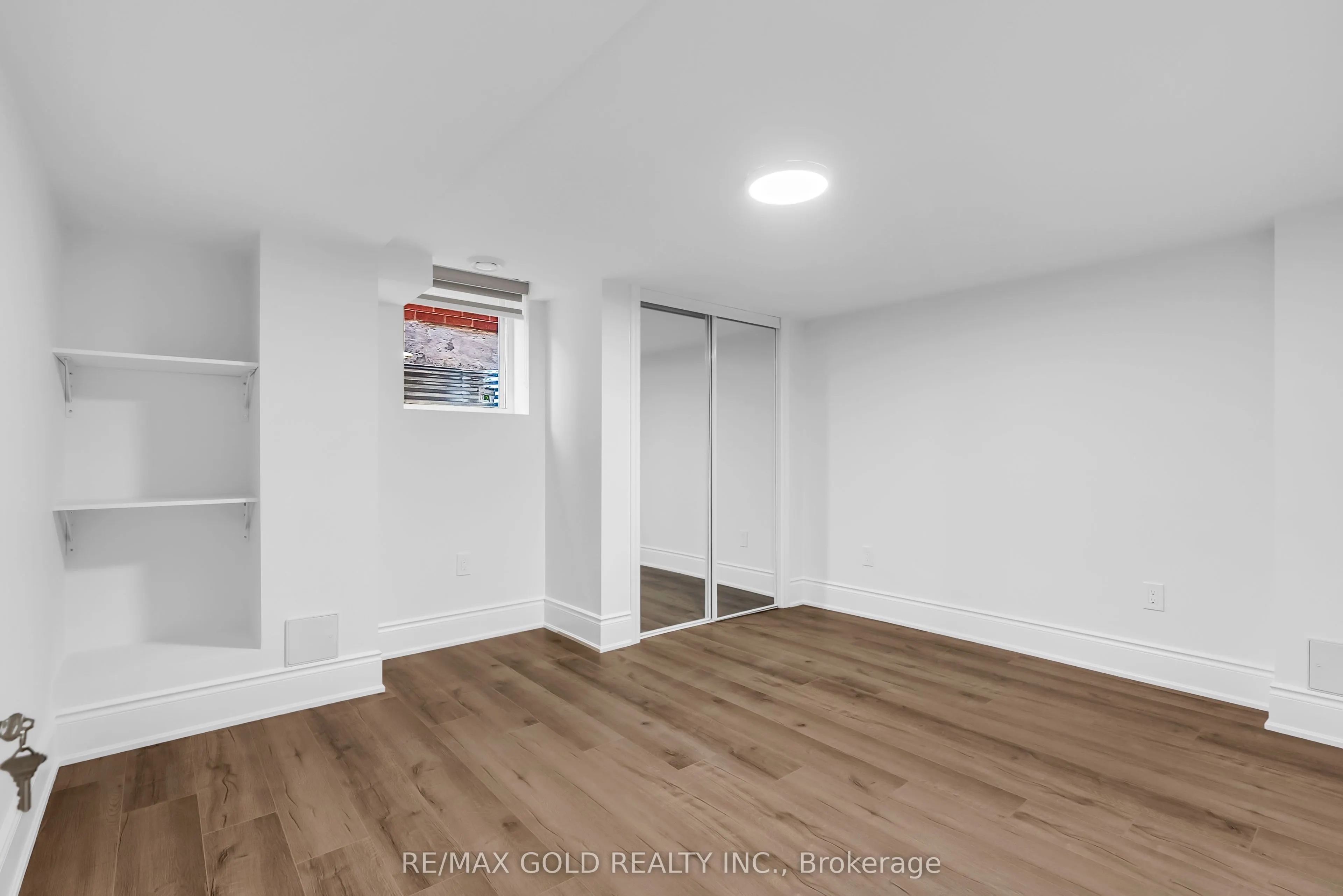 403 Mcjannett Avenue, #Basement