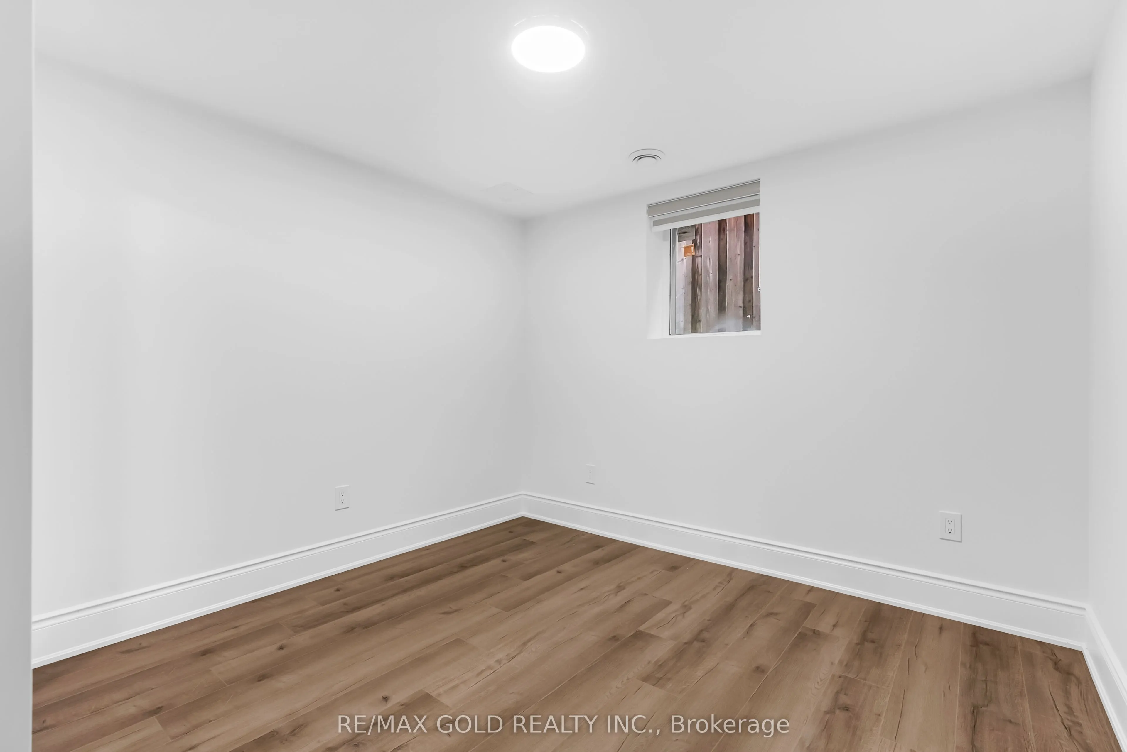 403 Mcjannett Avenue, #Basement