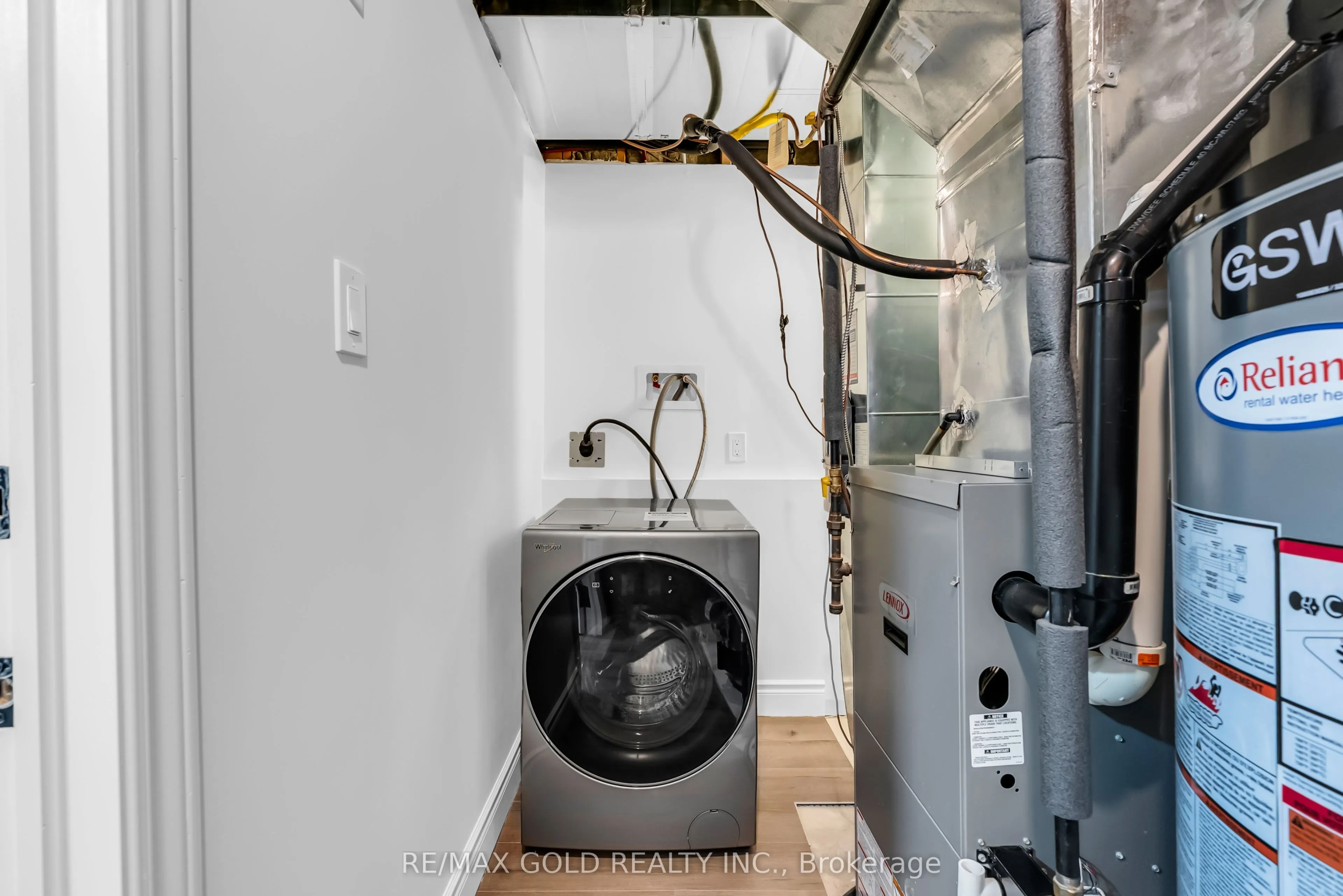 403 Mcjannett Avenue, #Basement