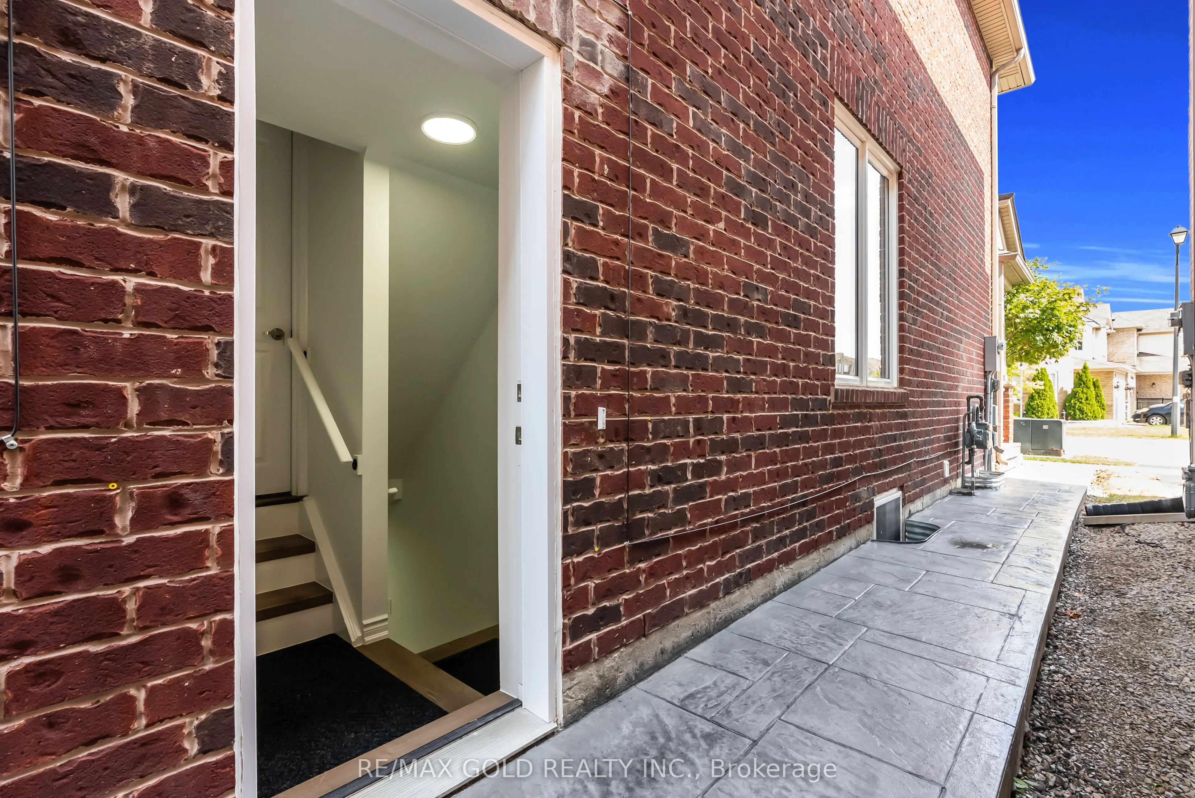 403 Mcjannett Avenue, #Basement