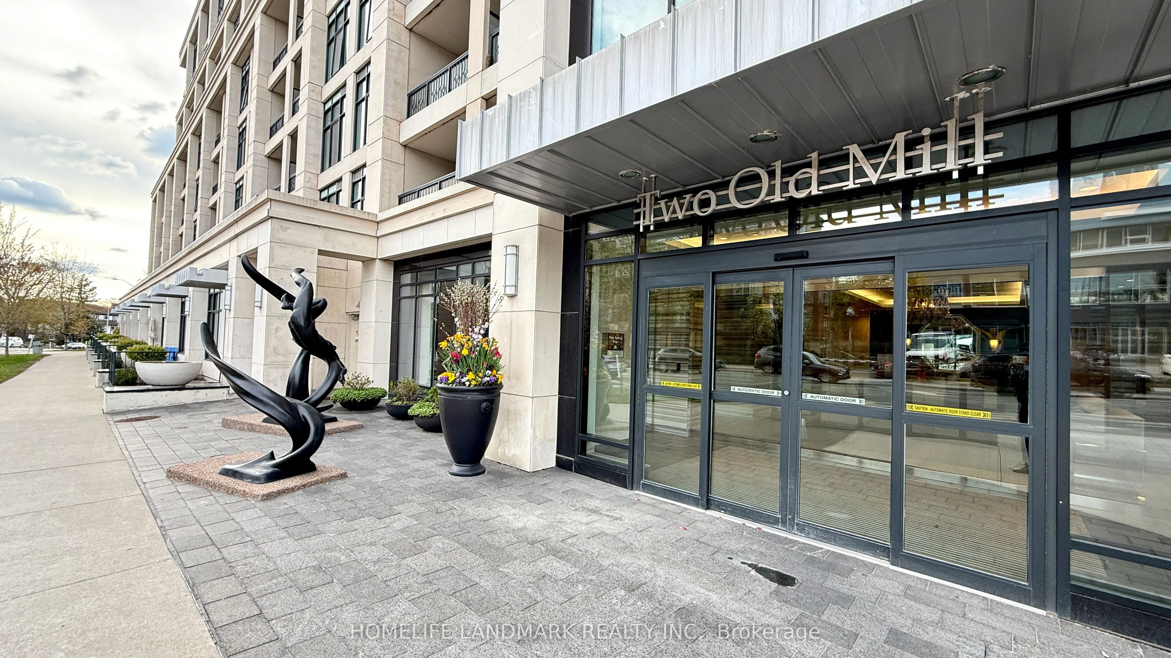 2 Old Mill Drive, #315