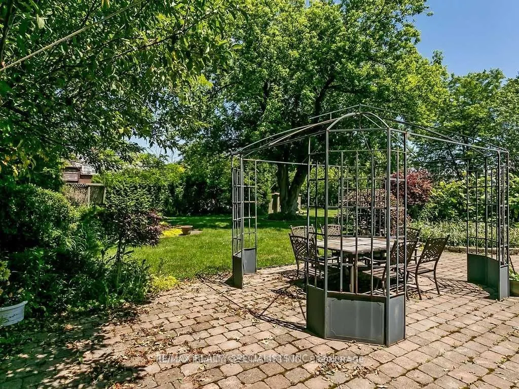 3141 Old Bronte Road