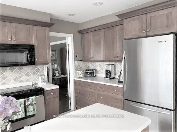 3141 Old Bronte Road