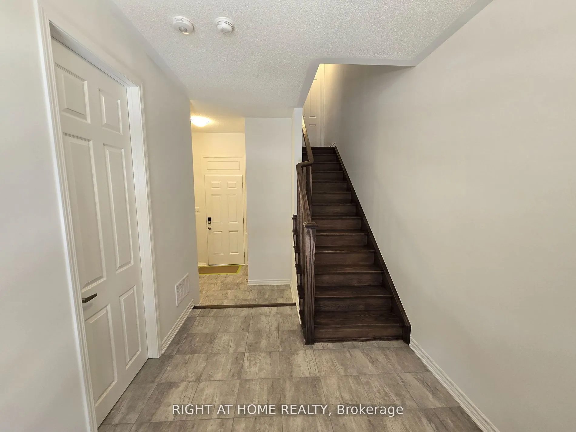 1317 Leriche Way, #29