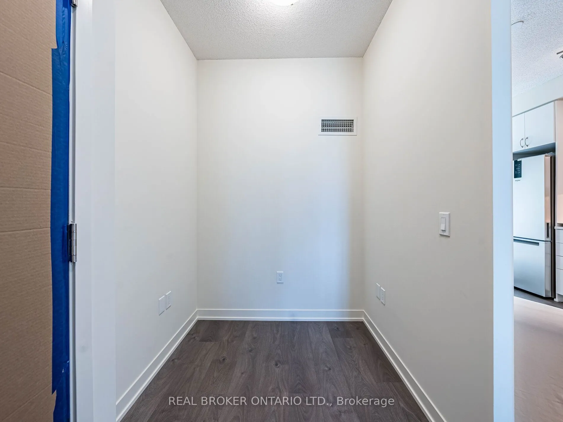 38 Annie Craig Drive S, #2906