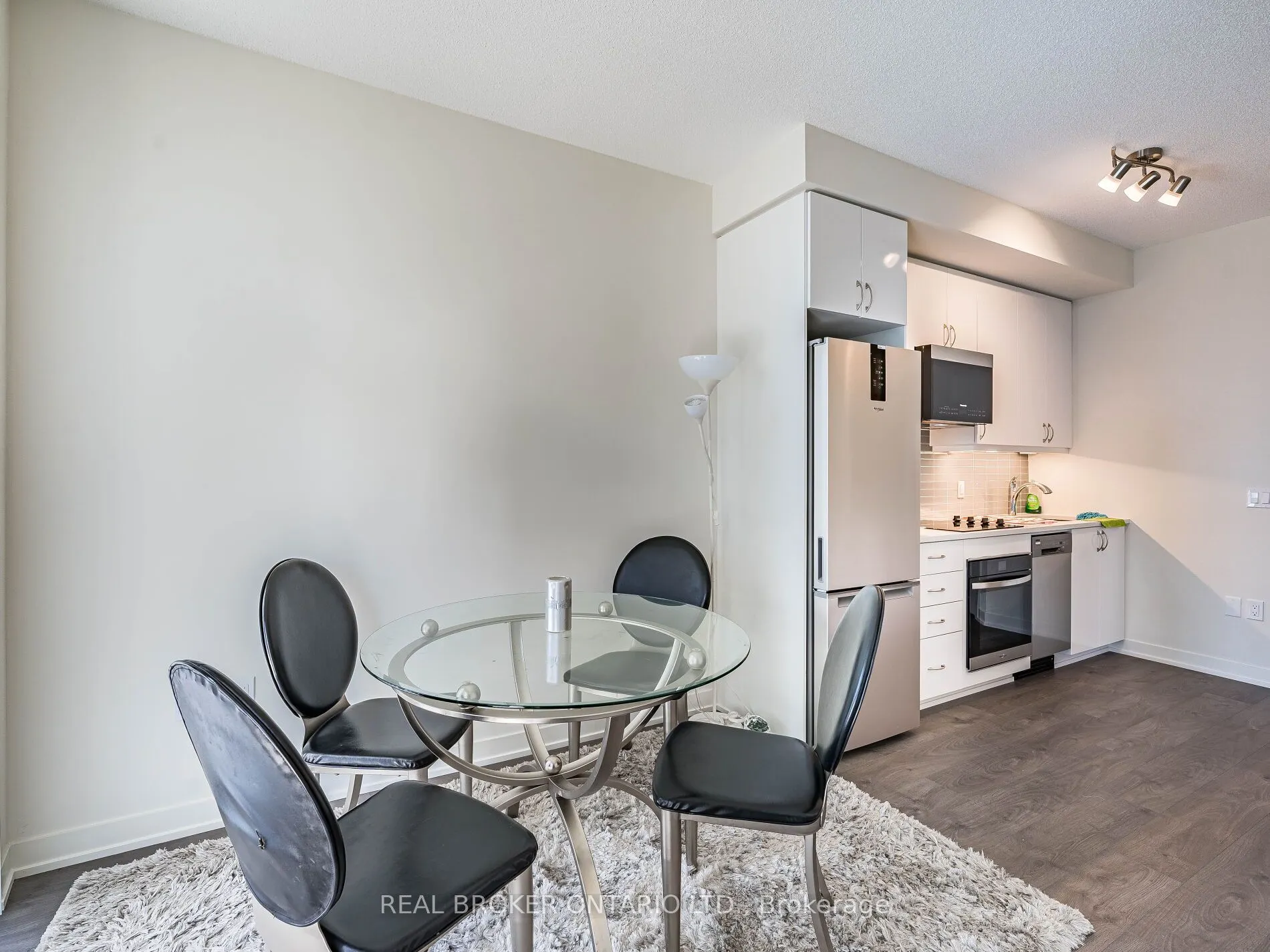 38 Annie Craig Drive S, #2906