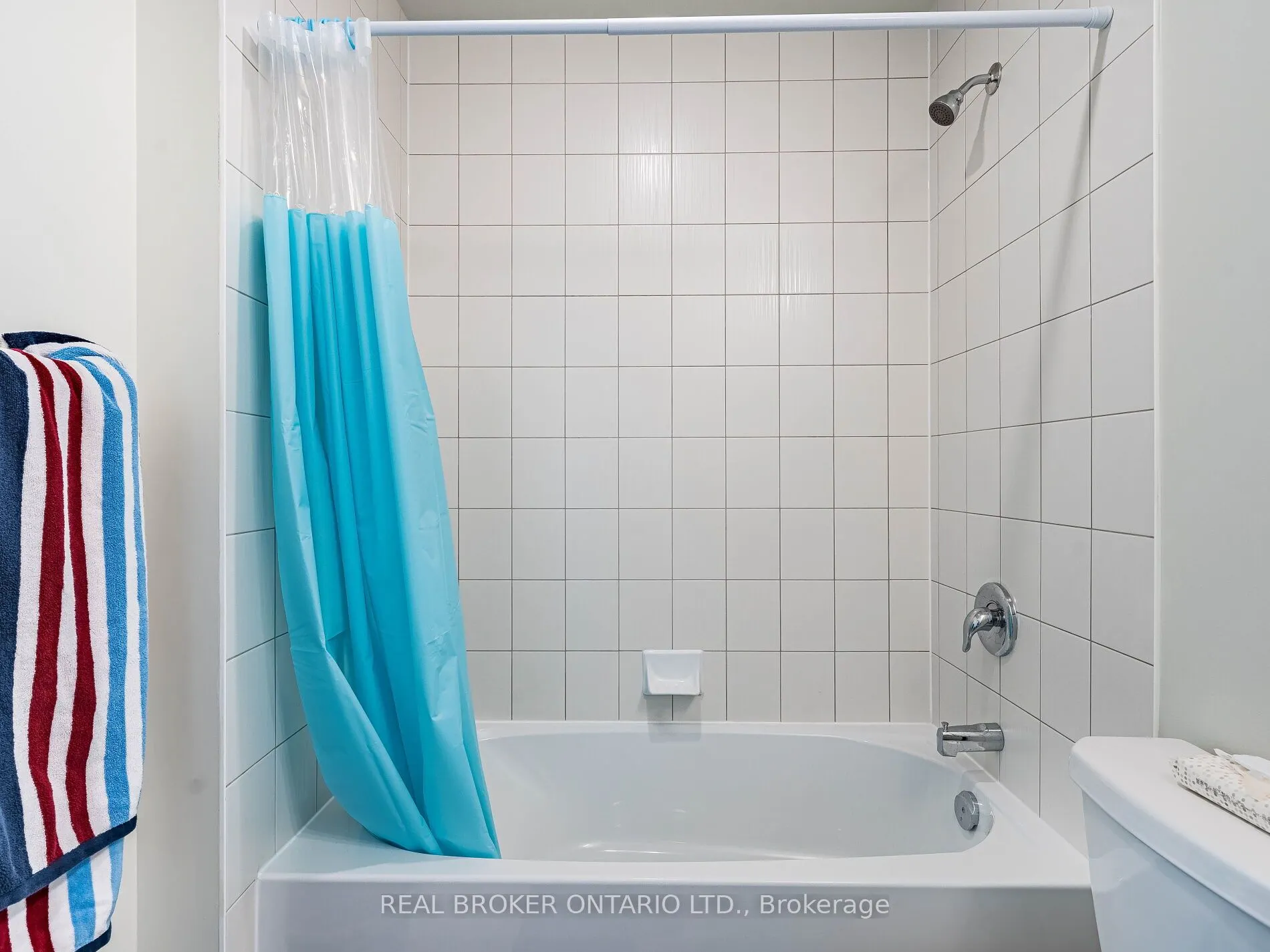 38 Annie Craig Drive S, #2906