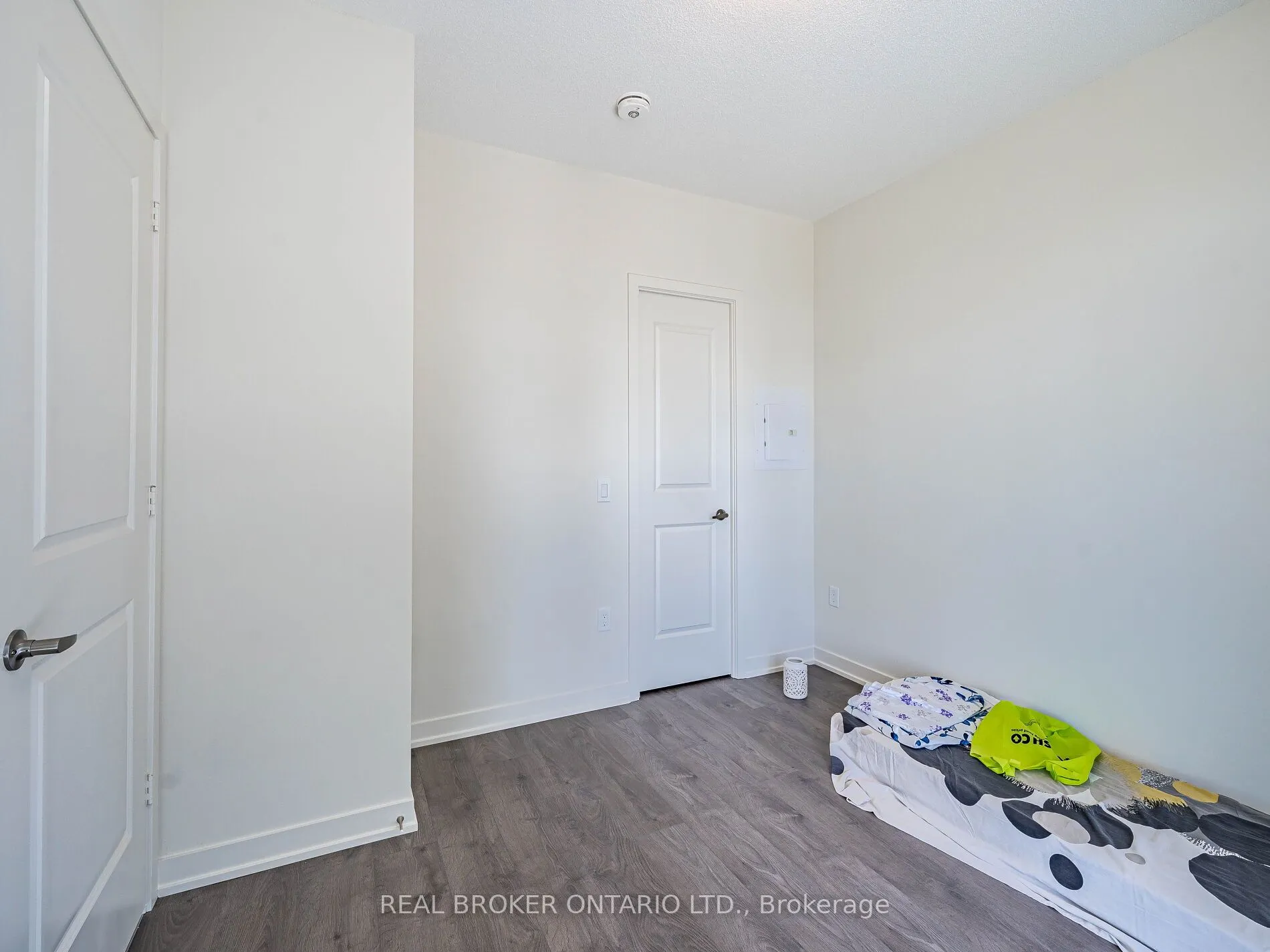 38 Annie Craig Drive S, #2906